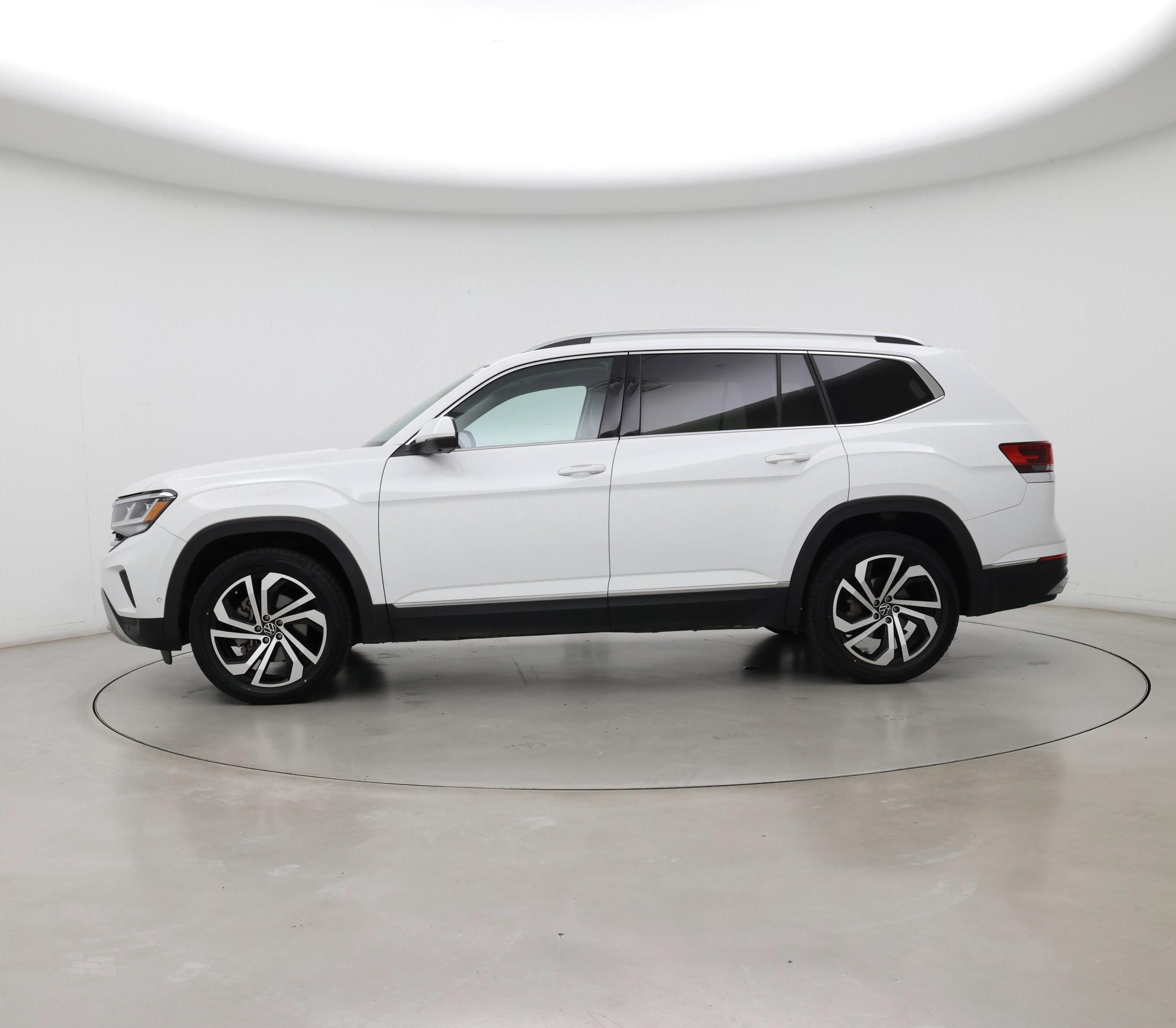 Thumbnail: 2021 Volkswagen Atlas - 3
