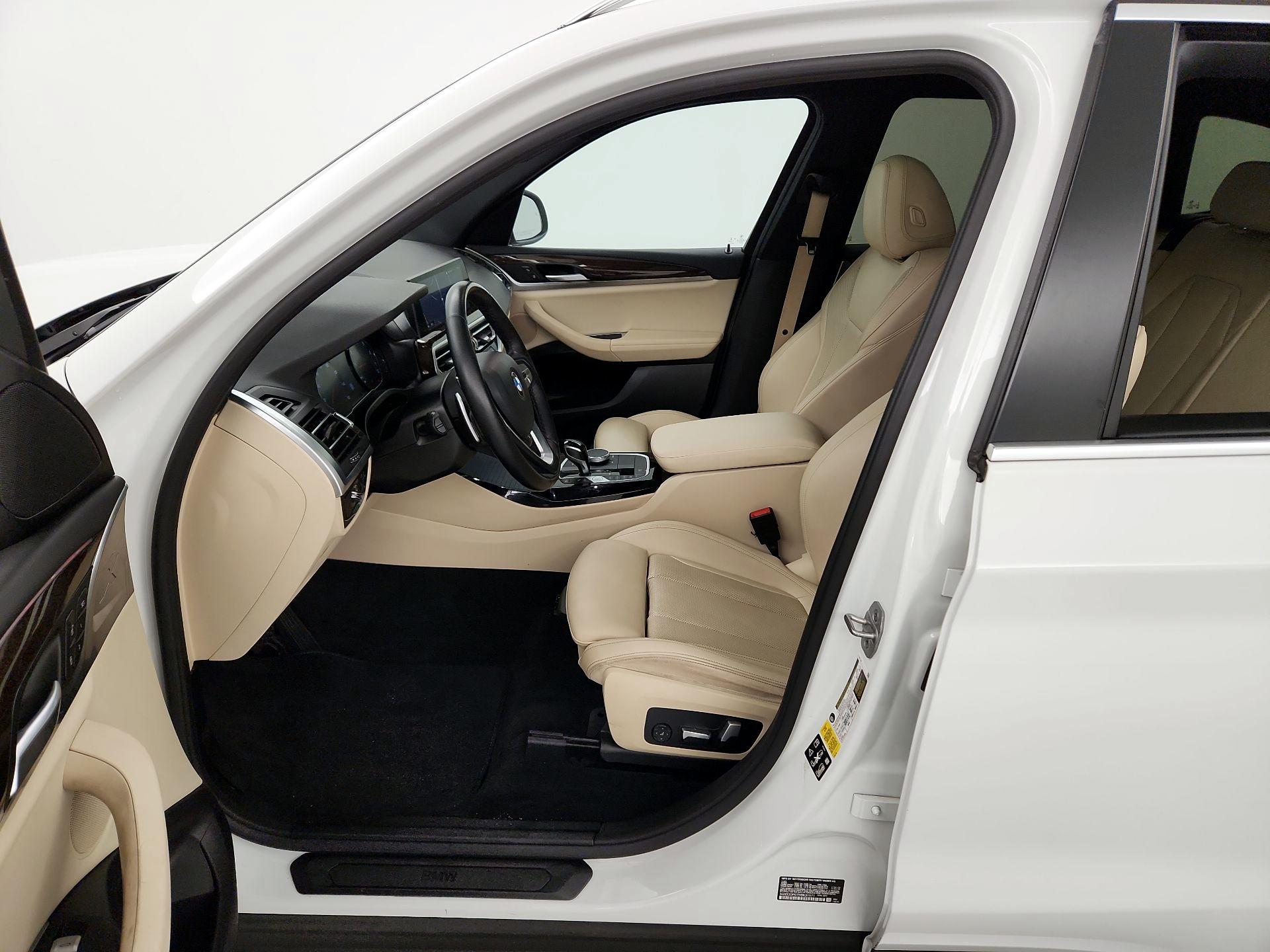 Thumbnail: 2022 BMW X3 - 11