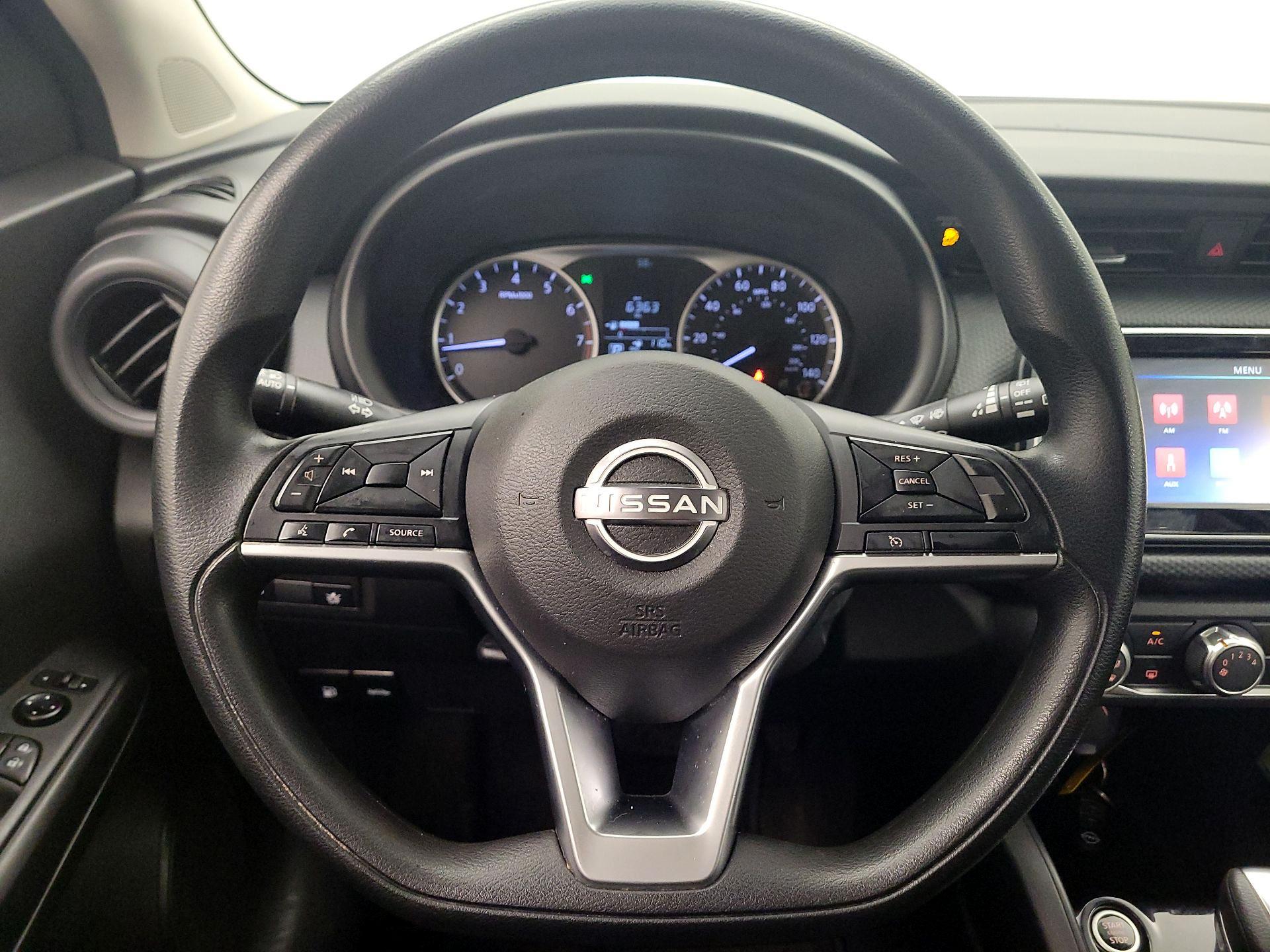 Thumbnail: 2022 Nissan Kicks - 10