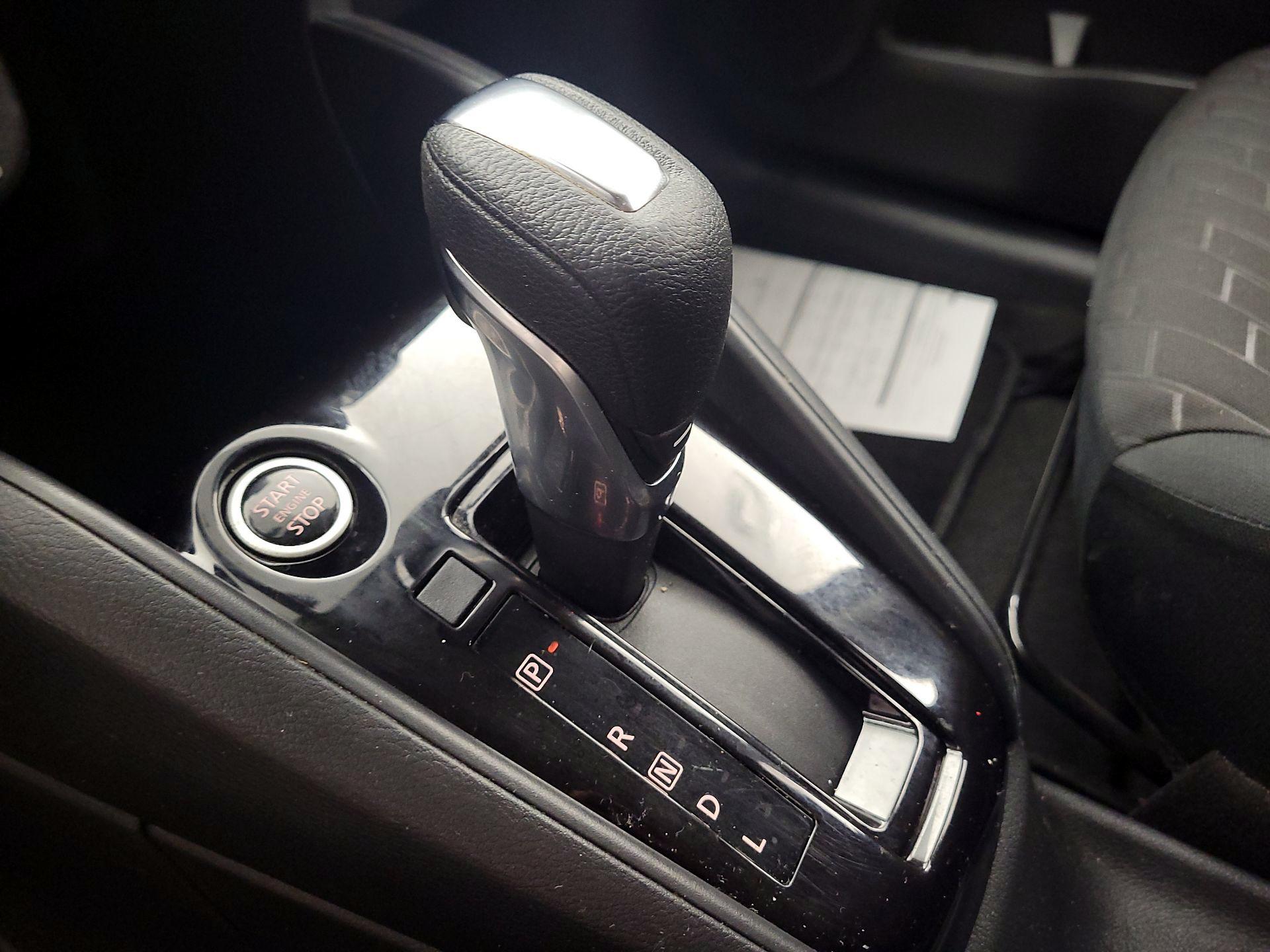 Thumbnail: 2022 Nissan Kicks - 15