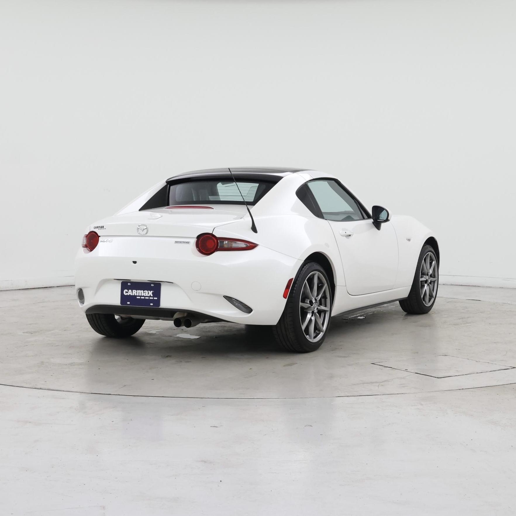 Thumbnail: 2023 Mazda MX-5 Miata - 8