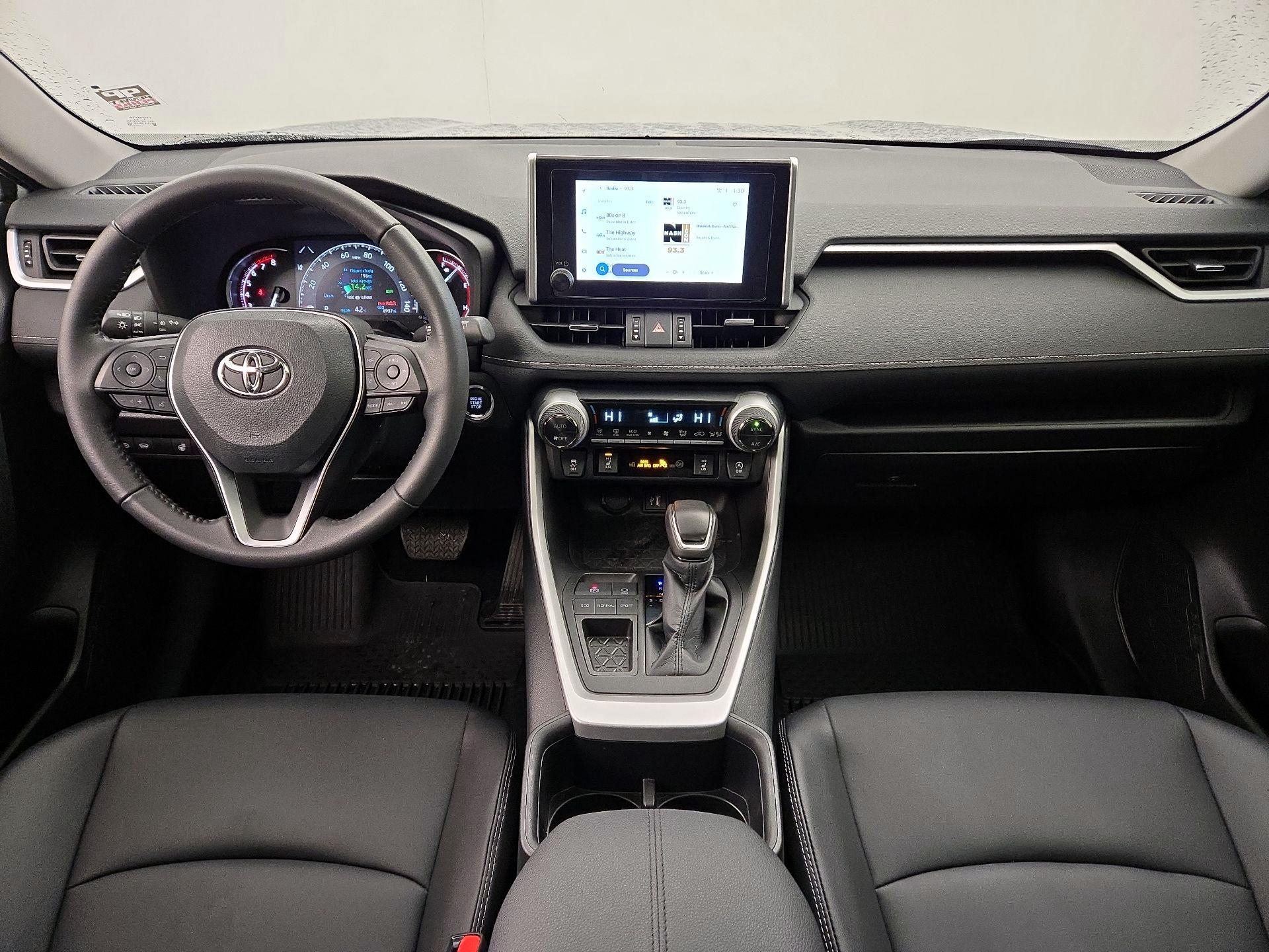 Thumbnail: 2024 Toyota RAV4 - 9