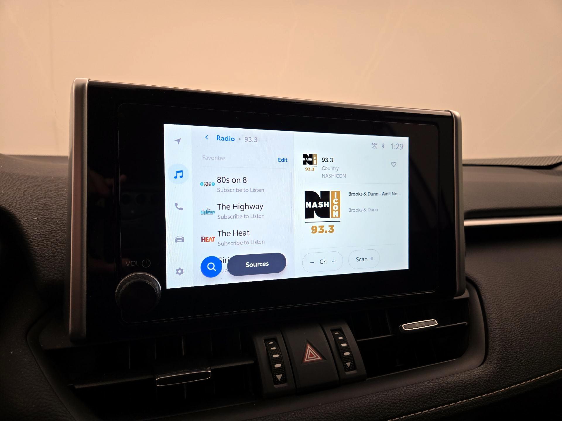 Thumbnail: 2024 Toyota RAV4 - 15