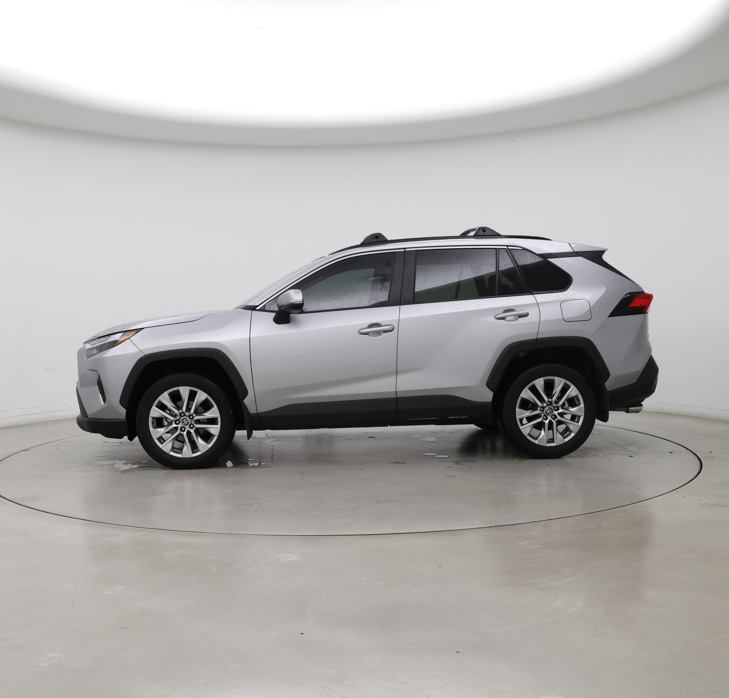 Thumbnail: 2024 Toyota RAV4 - 3