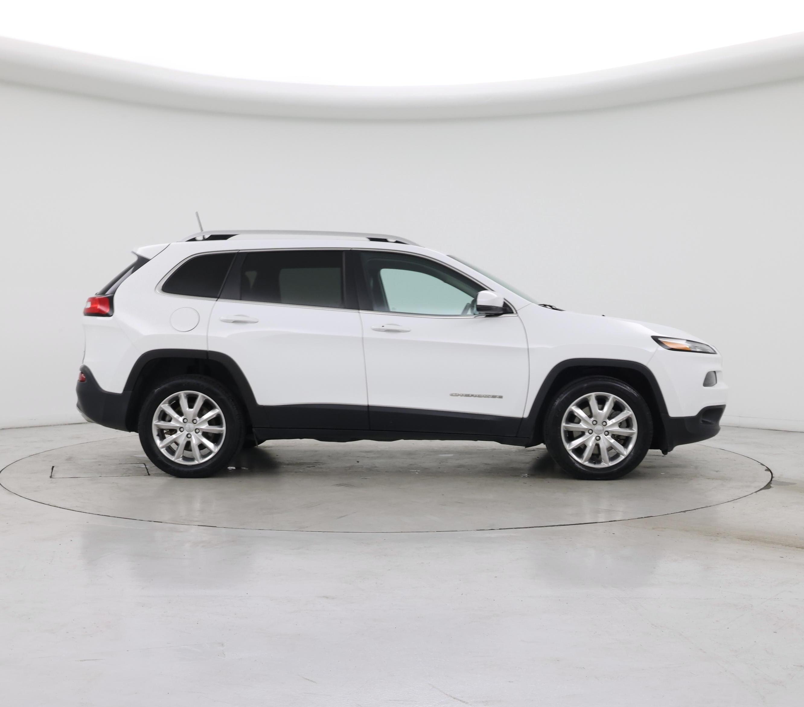 Thumbnail: 2016 Jeep Cherokee - 7