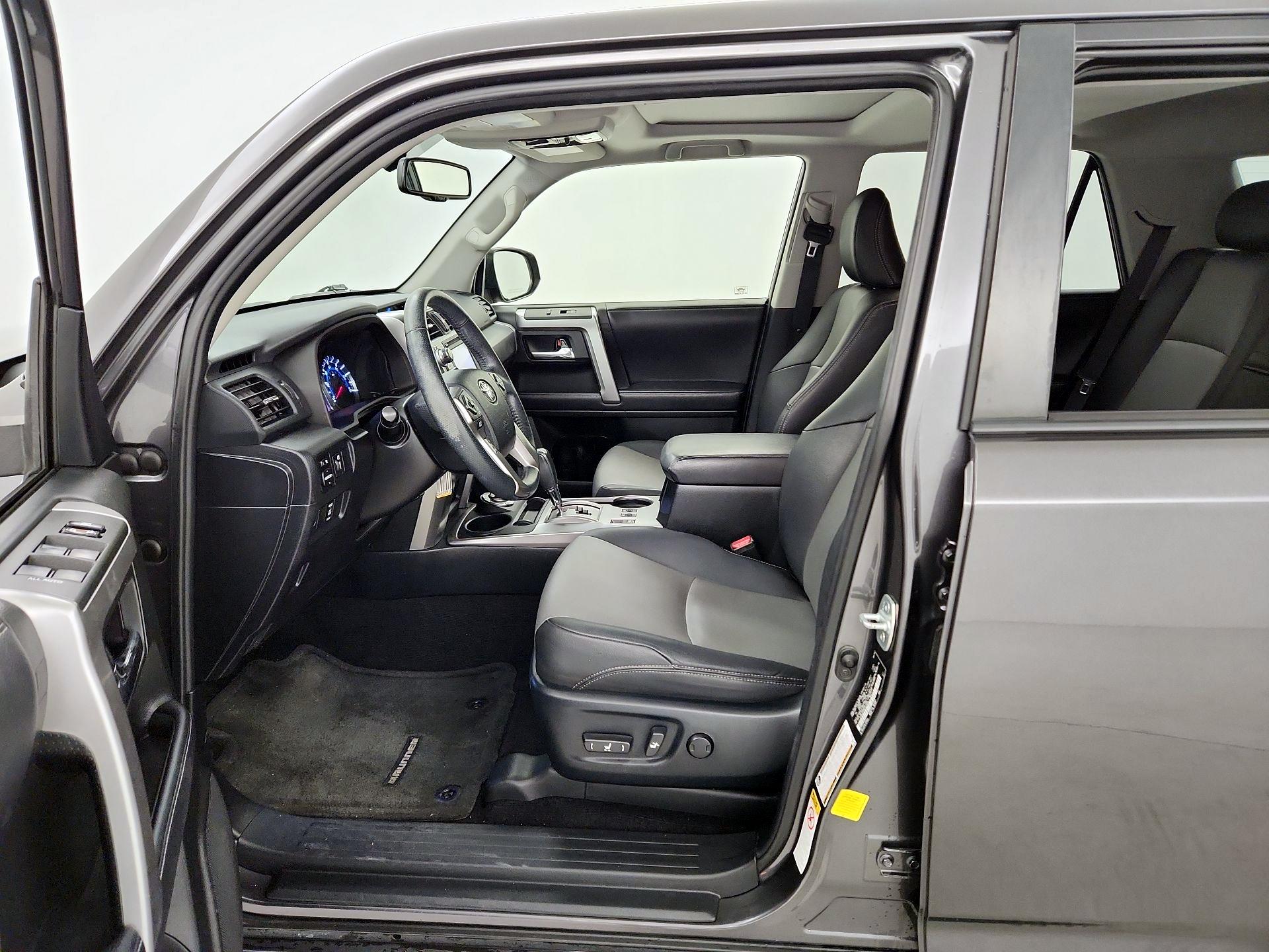 Thumbnail: 2019 Toyota 4Runner - 11