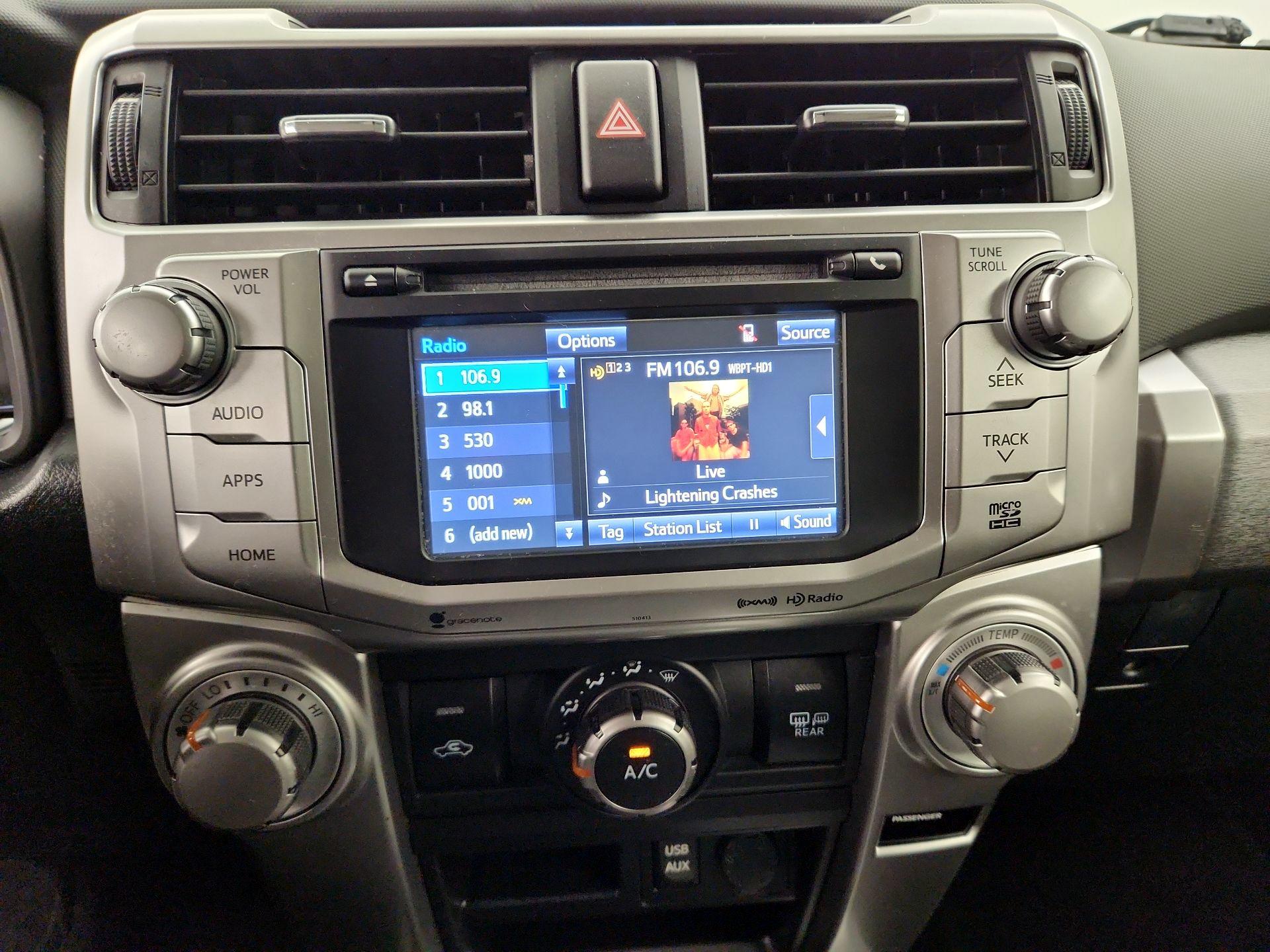 Thumbnail: 2019 Toyota 4Runner - 16