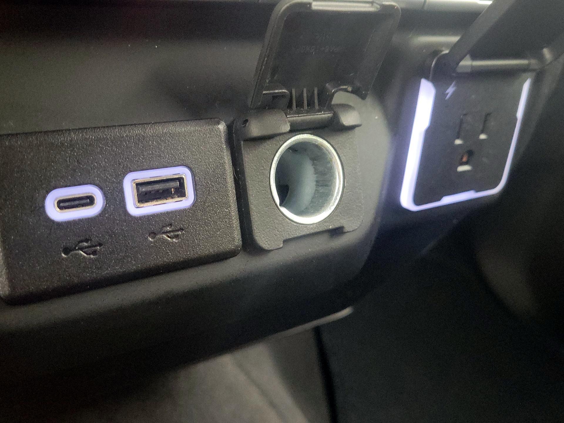 Thumbnail: 2024 Chevrolet Silverado 1500 - 18