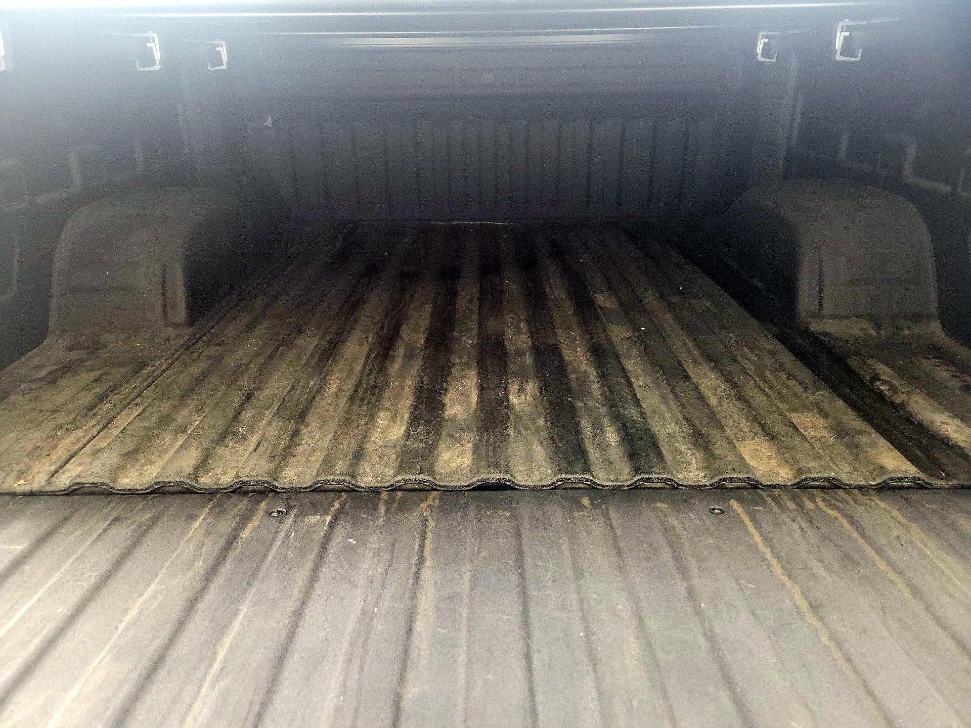 Thumbnail: 2023 Chevrolet Silverado 1500 - 20