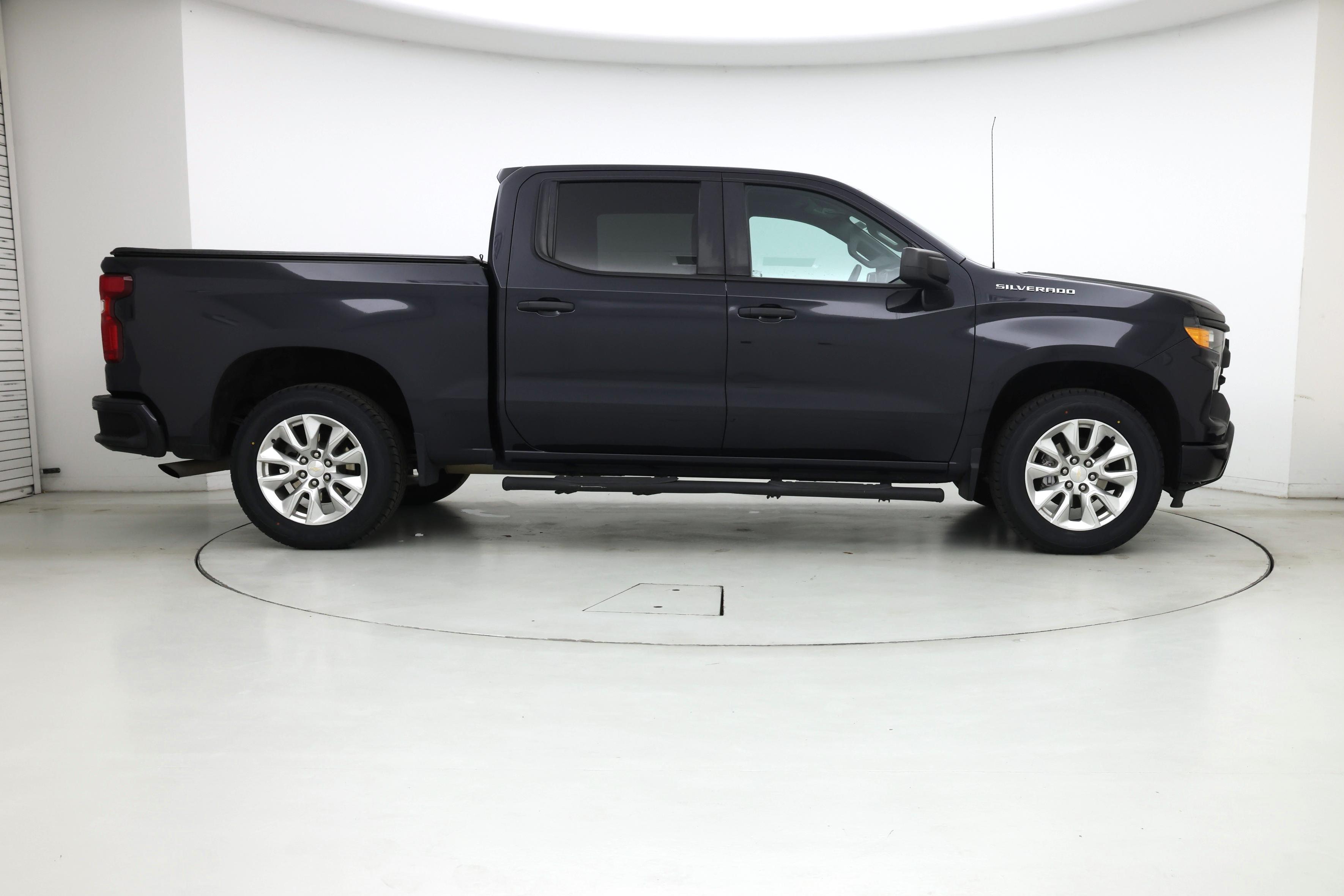 Thumbnail: 2023 Chevrolet Silverado 1500 - 7