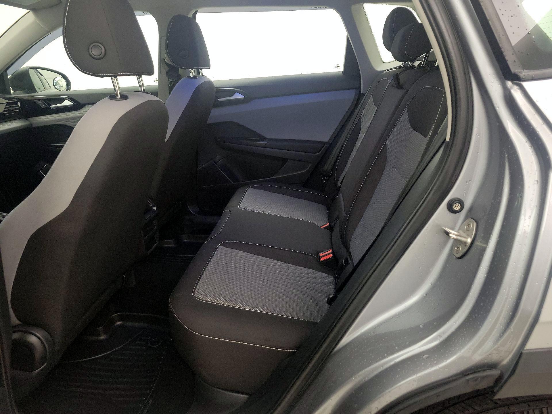 Thumbnail: 2023 Volkswagen Taos - 19