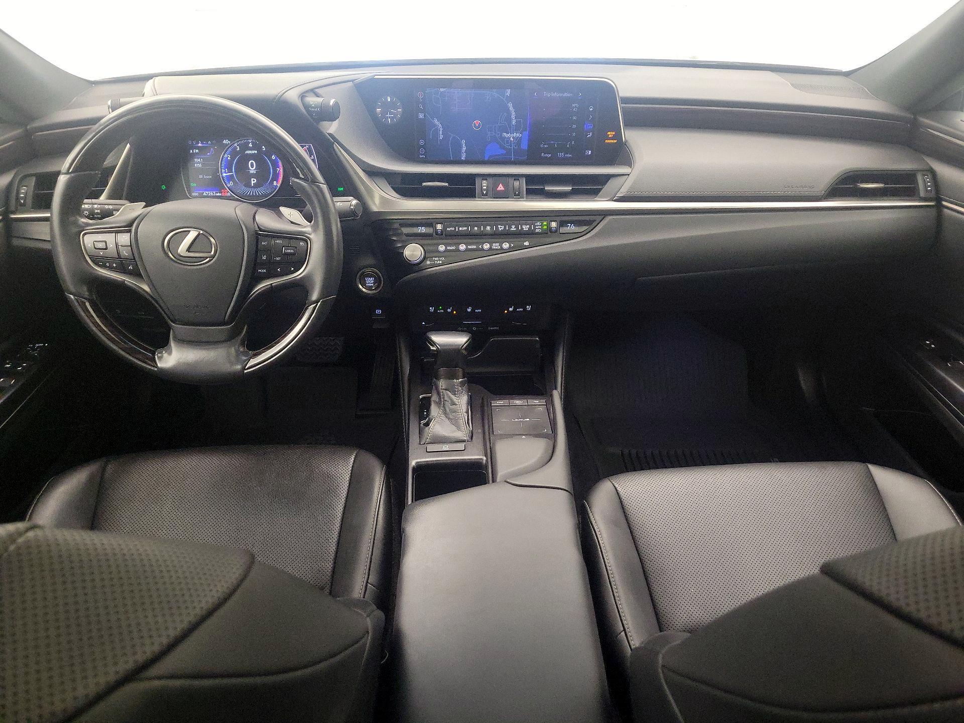 Thumbnail: 2021 Lexus ES - 9