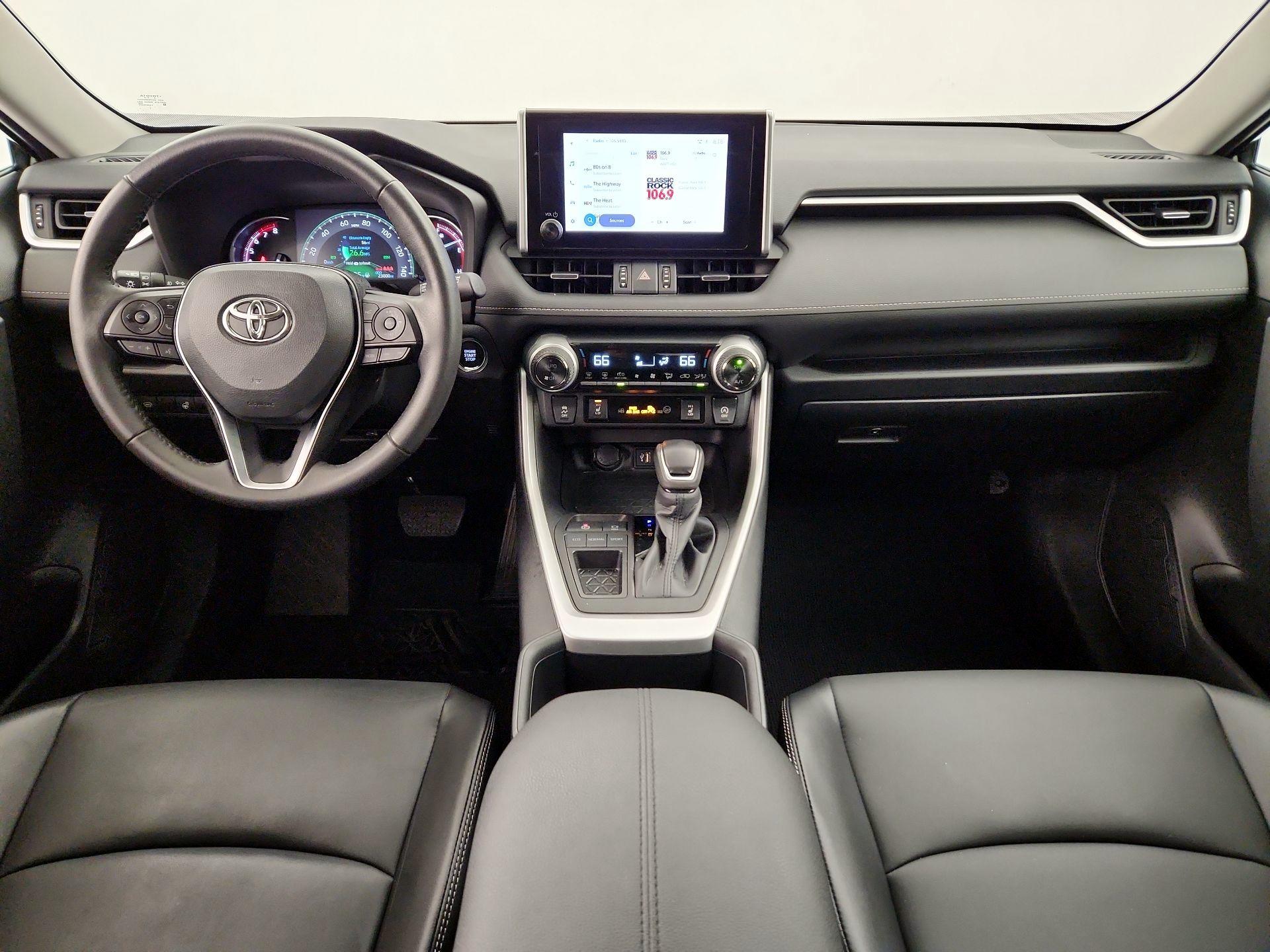 Thumbnail: 2024 Toyota RAV4 - 9