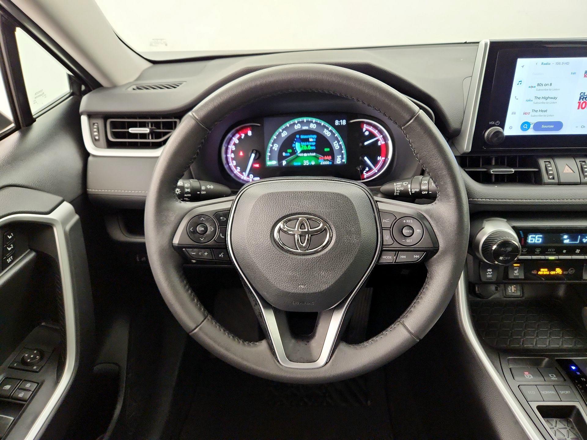 Thumbnail: 2024 Toyota RAV4 - 10