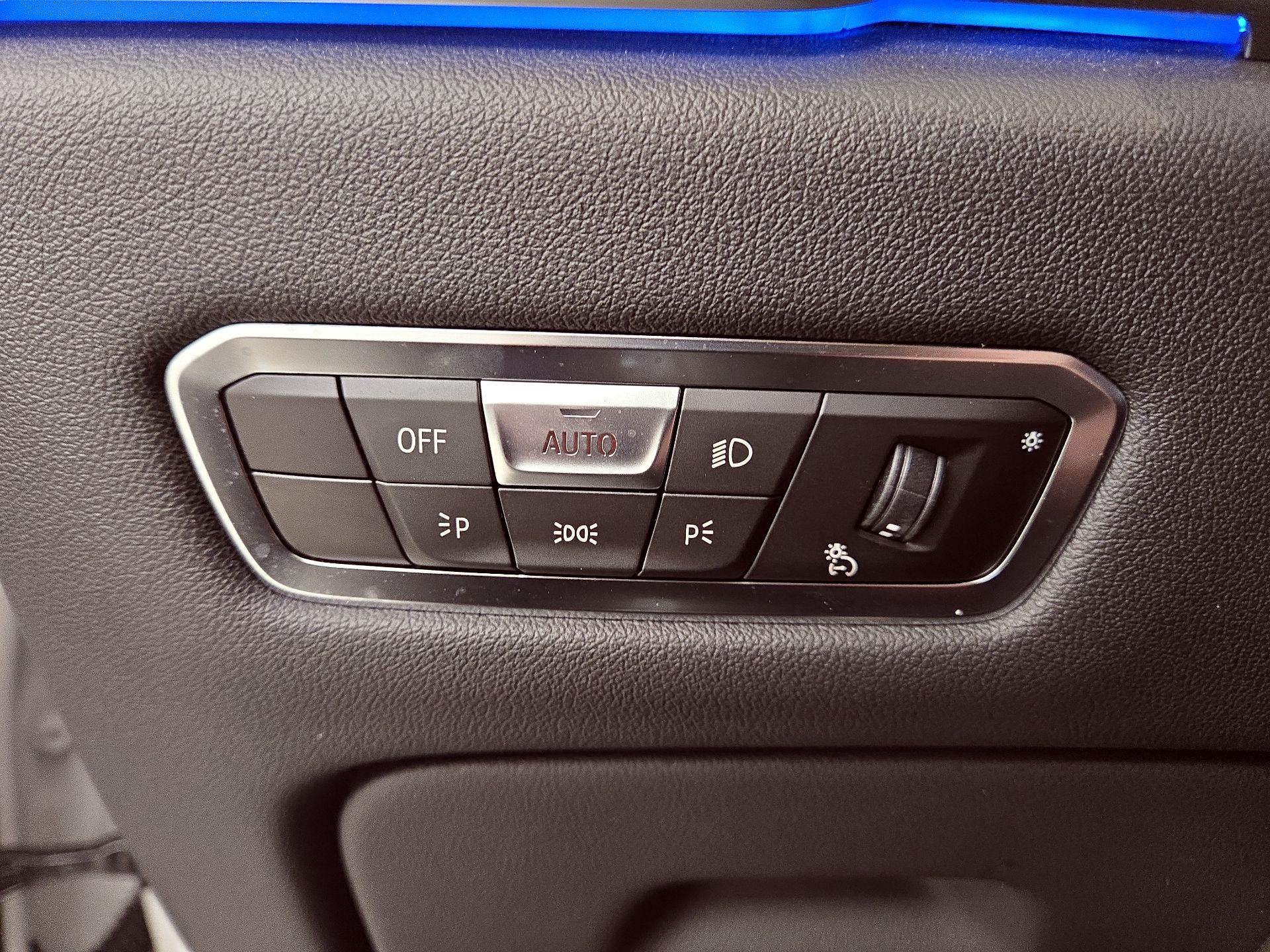 Thumbnail: 2023 BMW X5 - 13