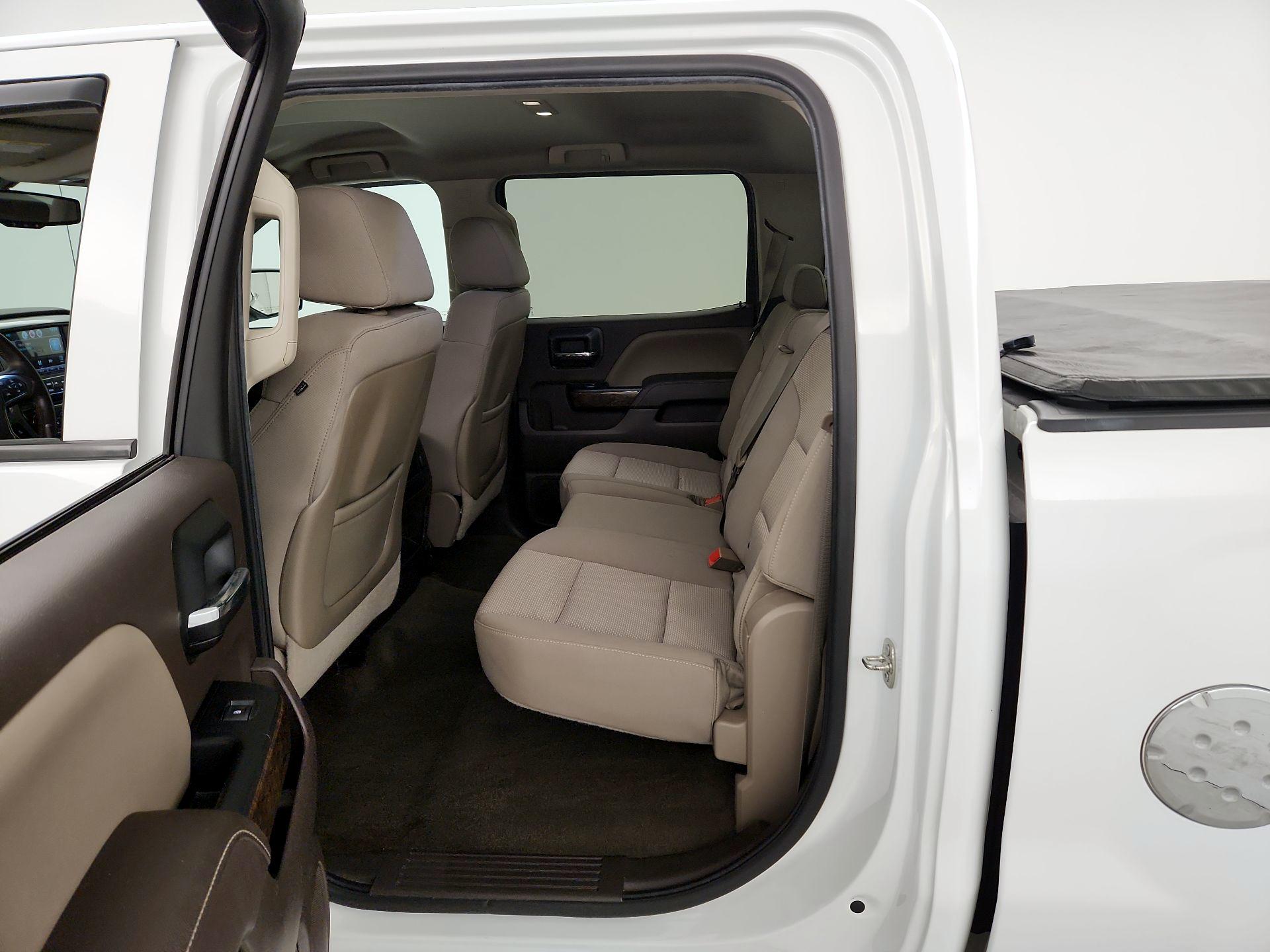 Thumbnail: 2015 Chevrolet Silverado 1500 - 19