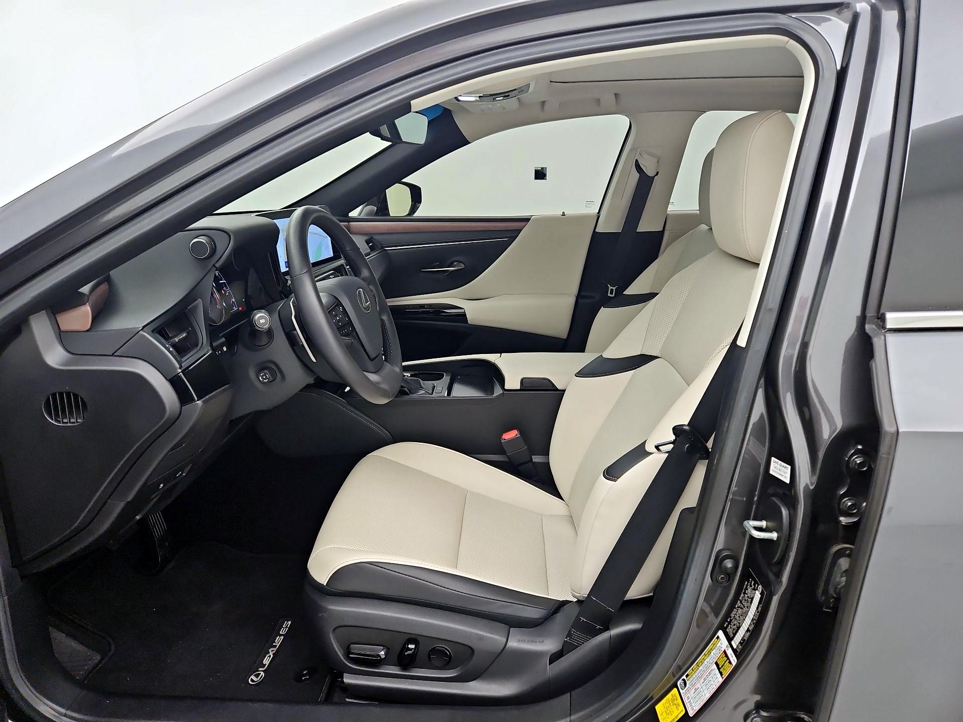 Thumbnail: 2025 Lexus ES - 11