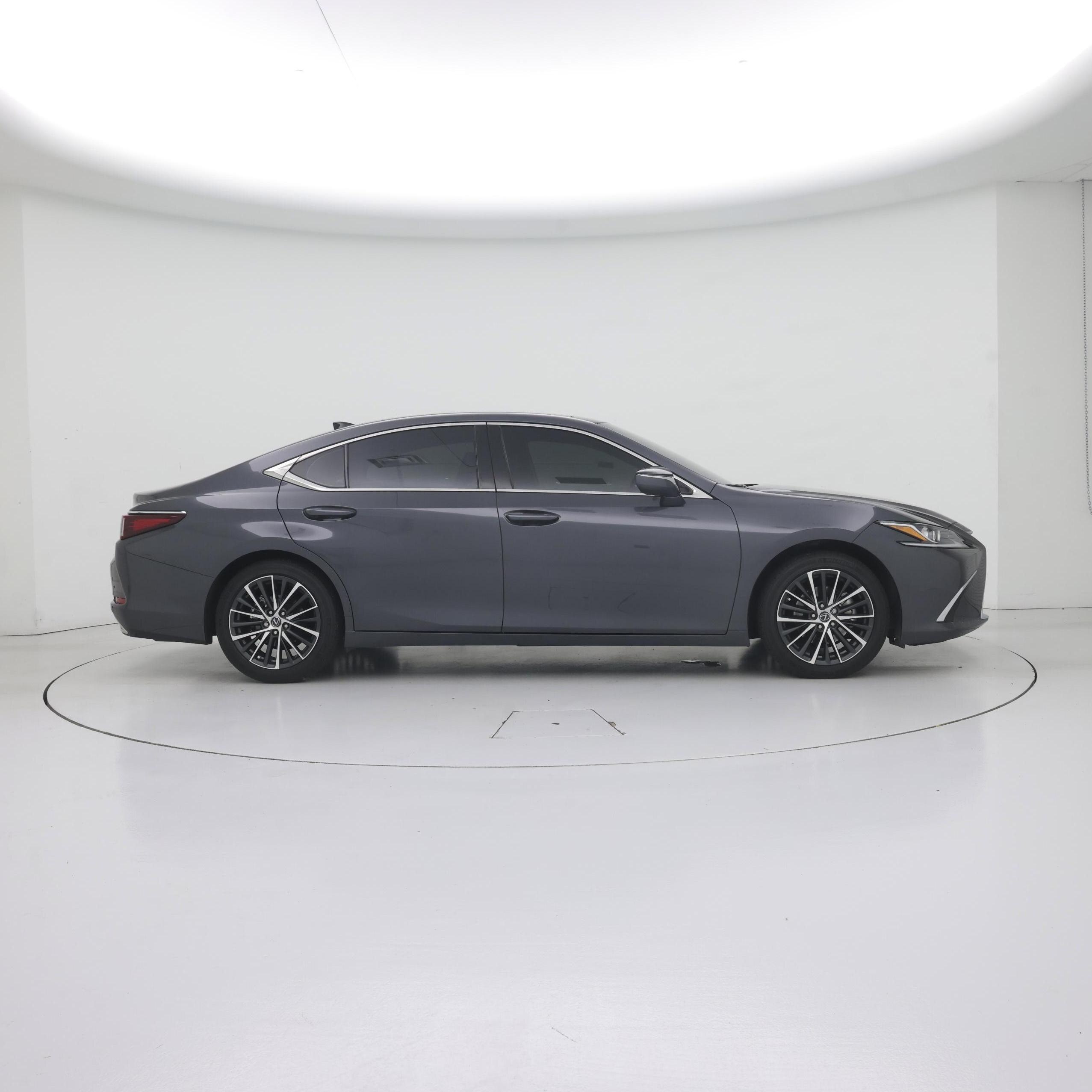 Thumbnail: 2025 Lexus ES - 7