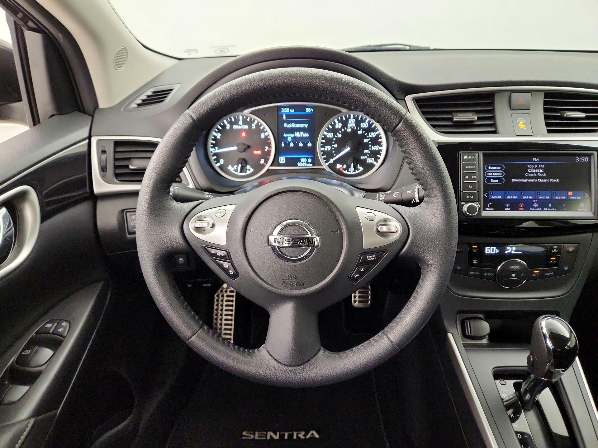 Thumbnail: 2019 Nissan Sentra - 10