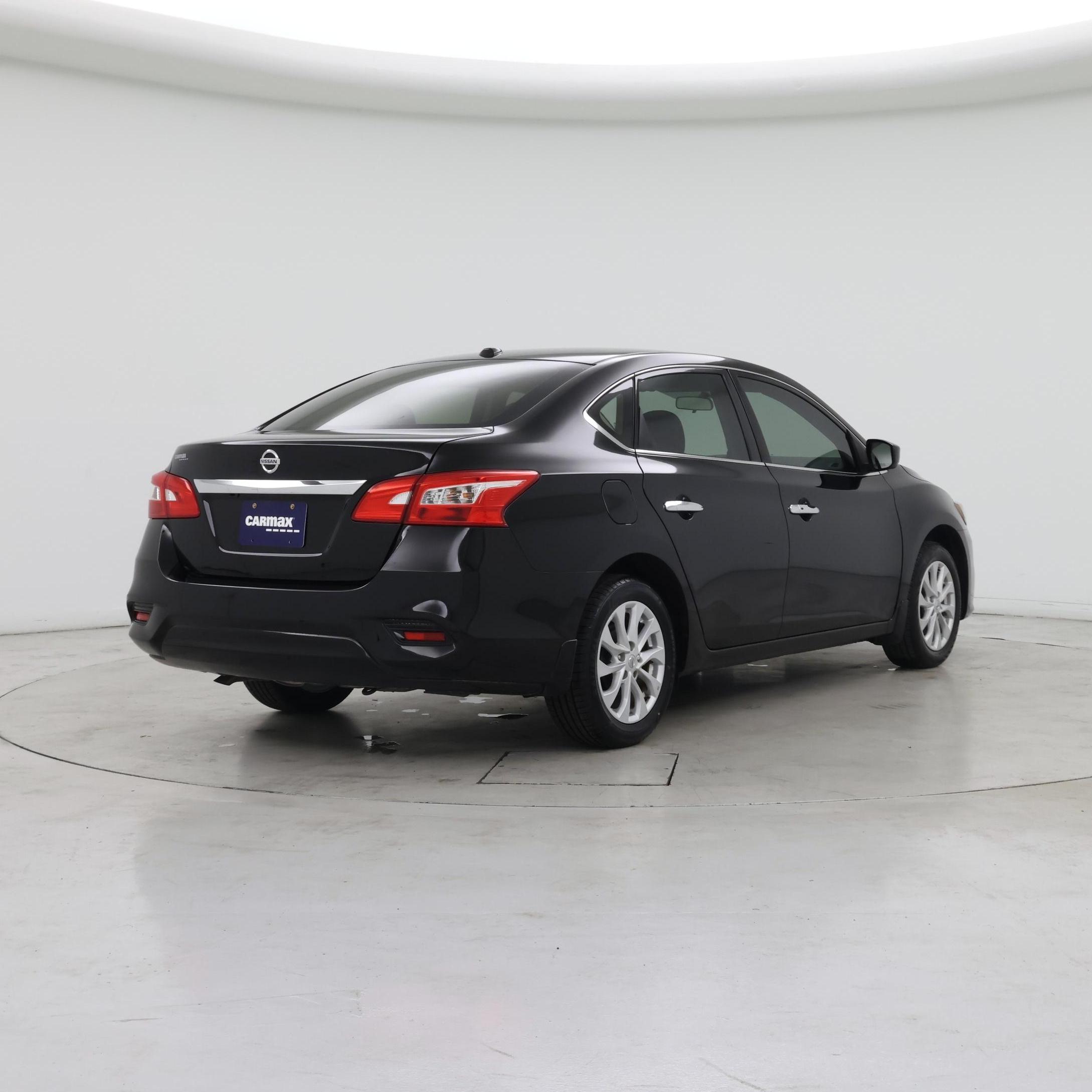 Thumbnail: 2019 Nissan Sentra - 8