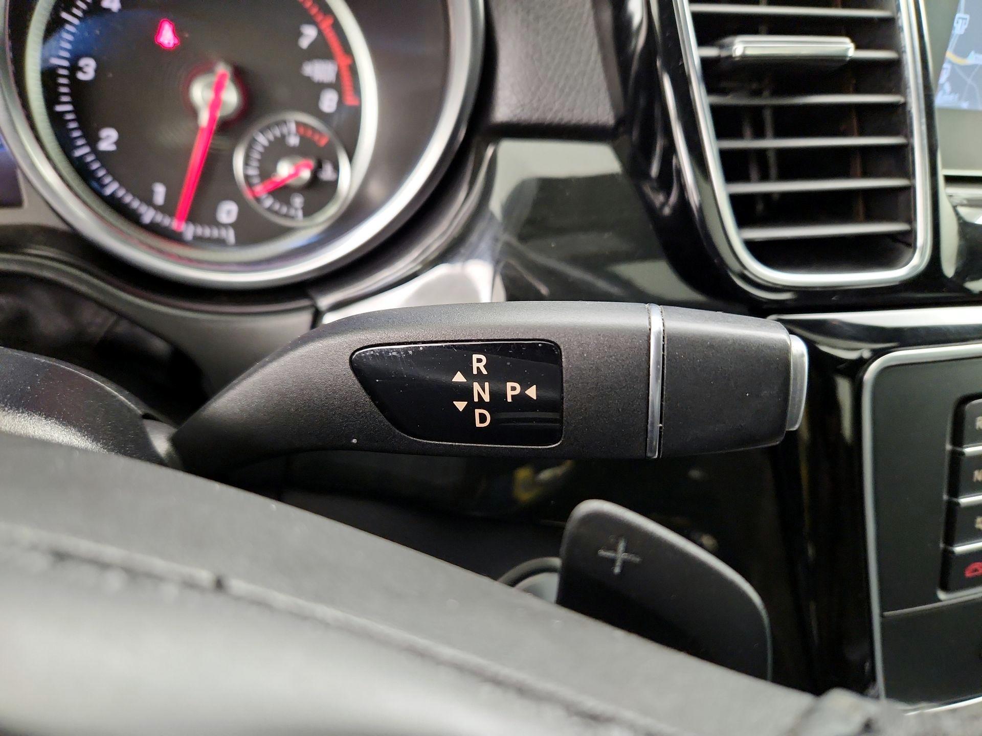 Thumbnail: 2019 Mercedes-Benz GLE - 18