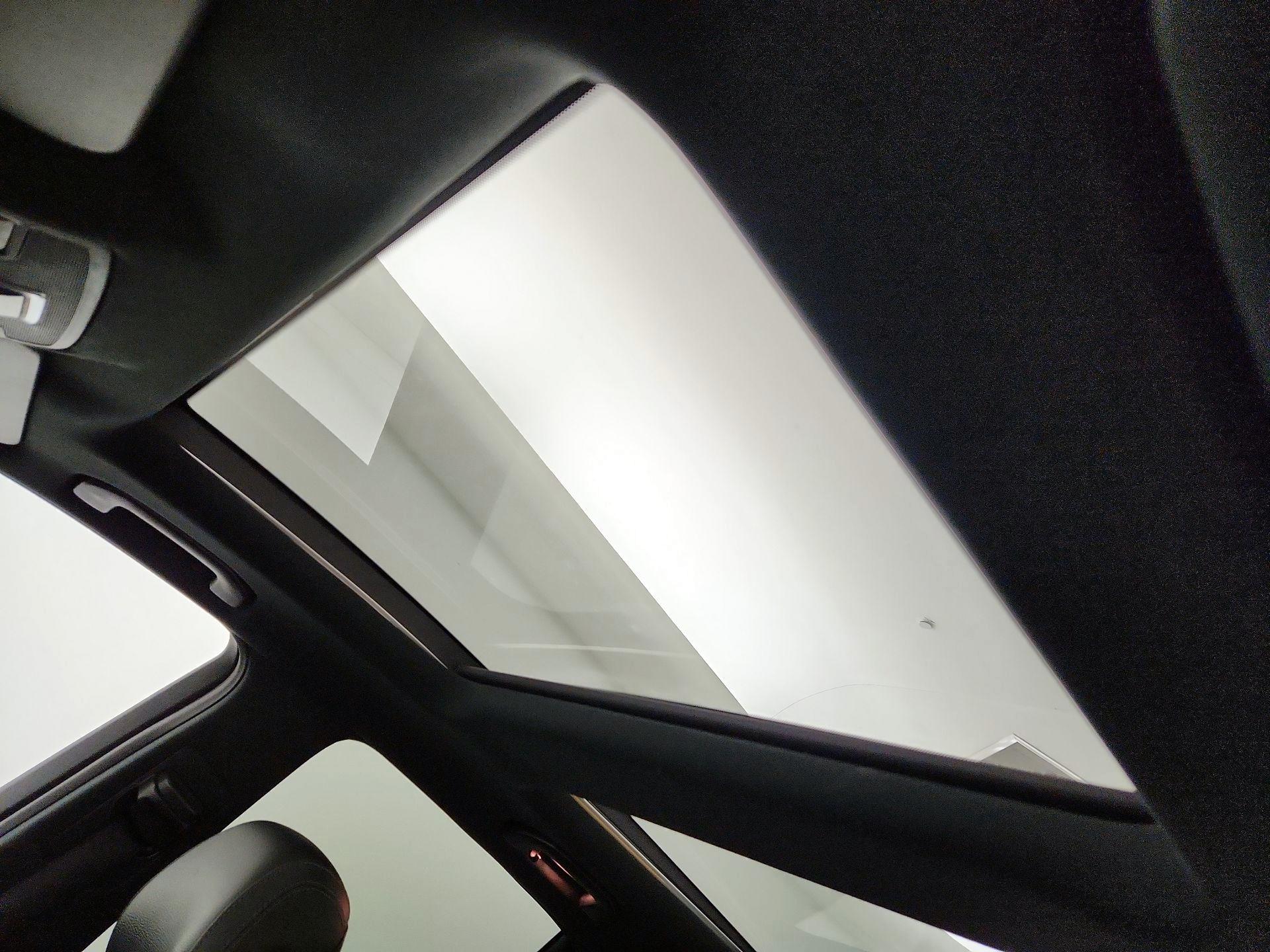 Thumbnail: 2019 Mercedes-Benz GLE - 20