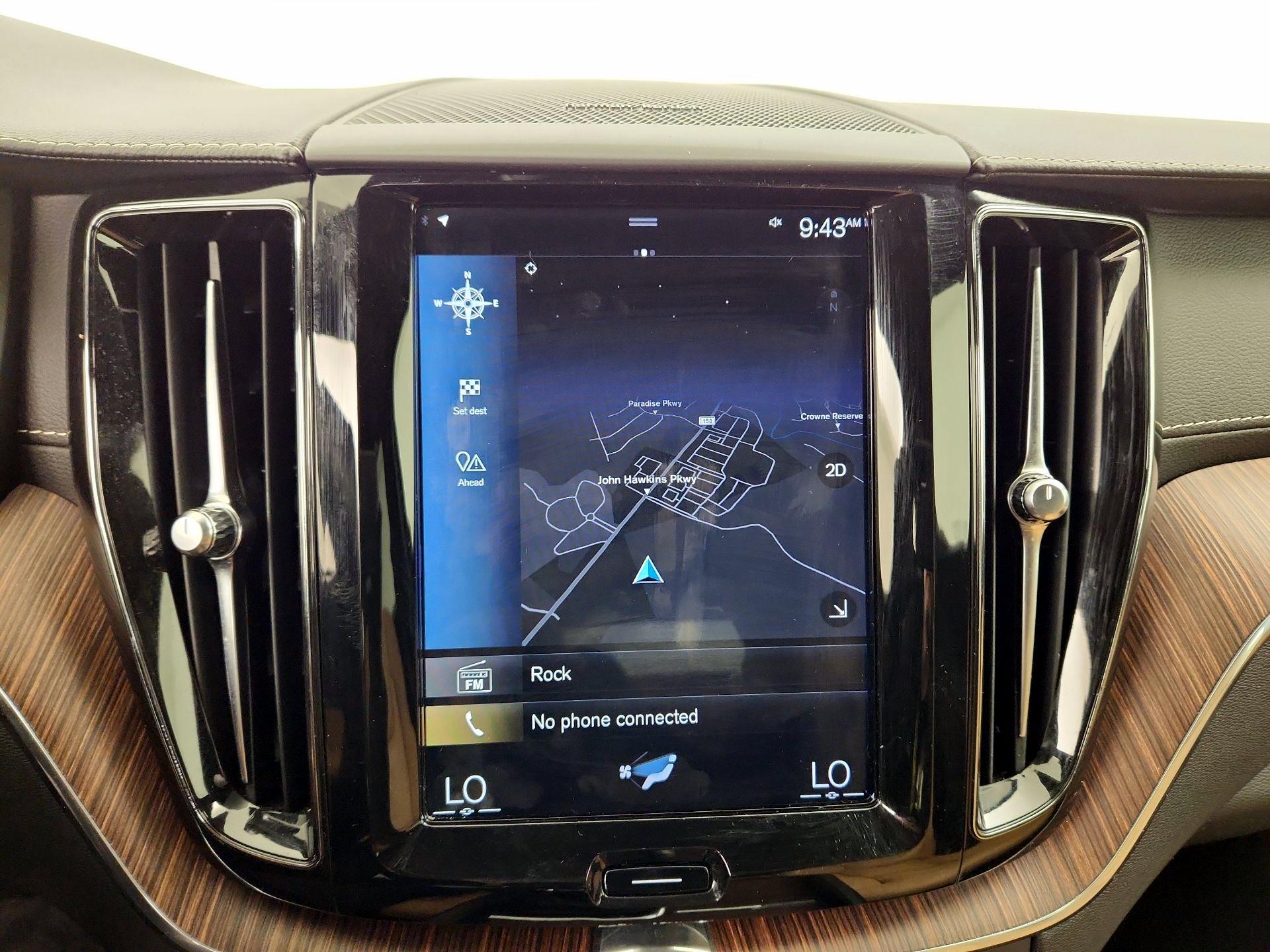 Thumbnail: 2020 Volvo XC60 - 14