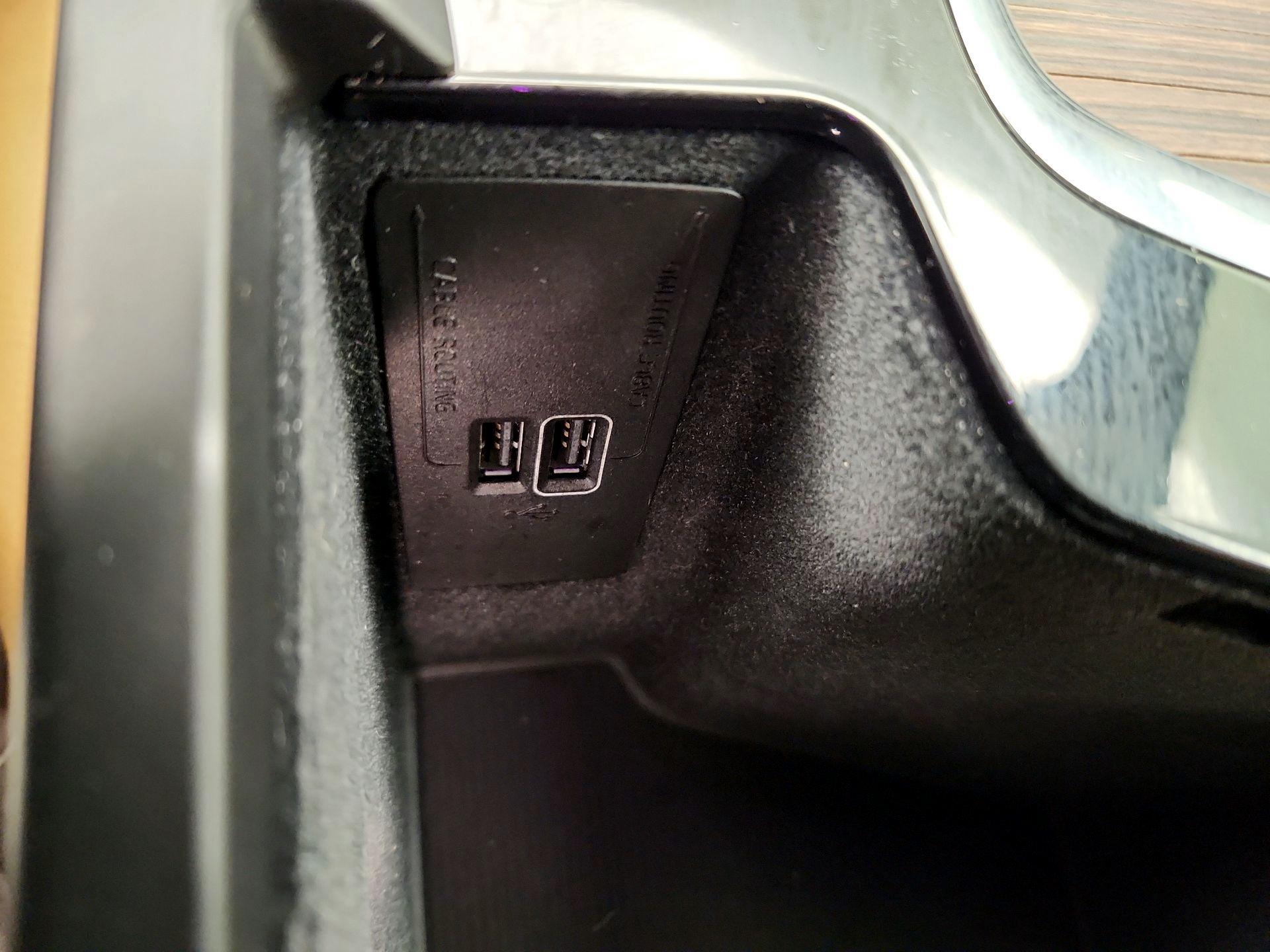 Thumbnail: 2020 Volvo XC60 - 19