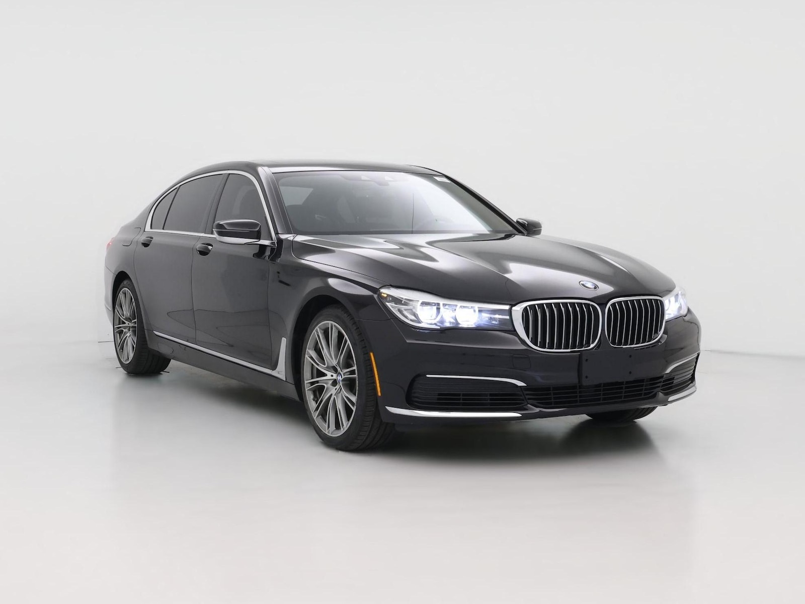 2019 BMW 7 Series 740i