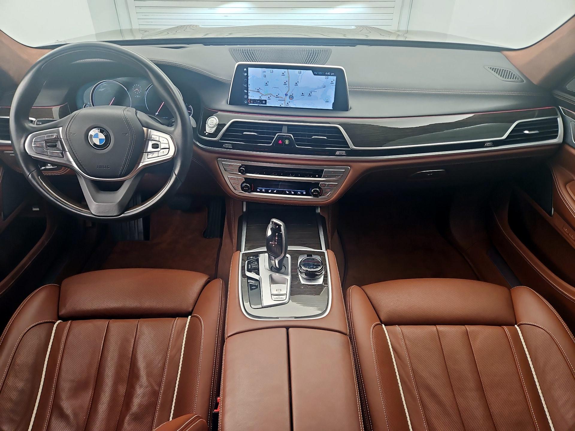 Thumbnail: 2019 BMW 7 Series - 9