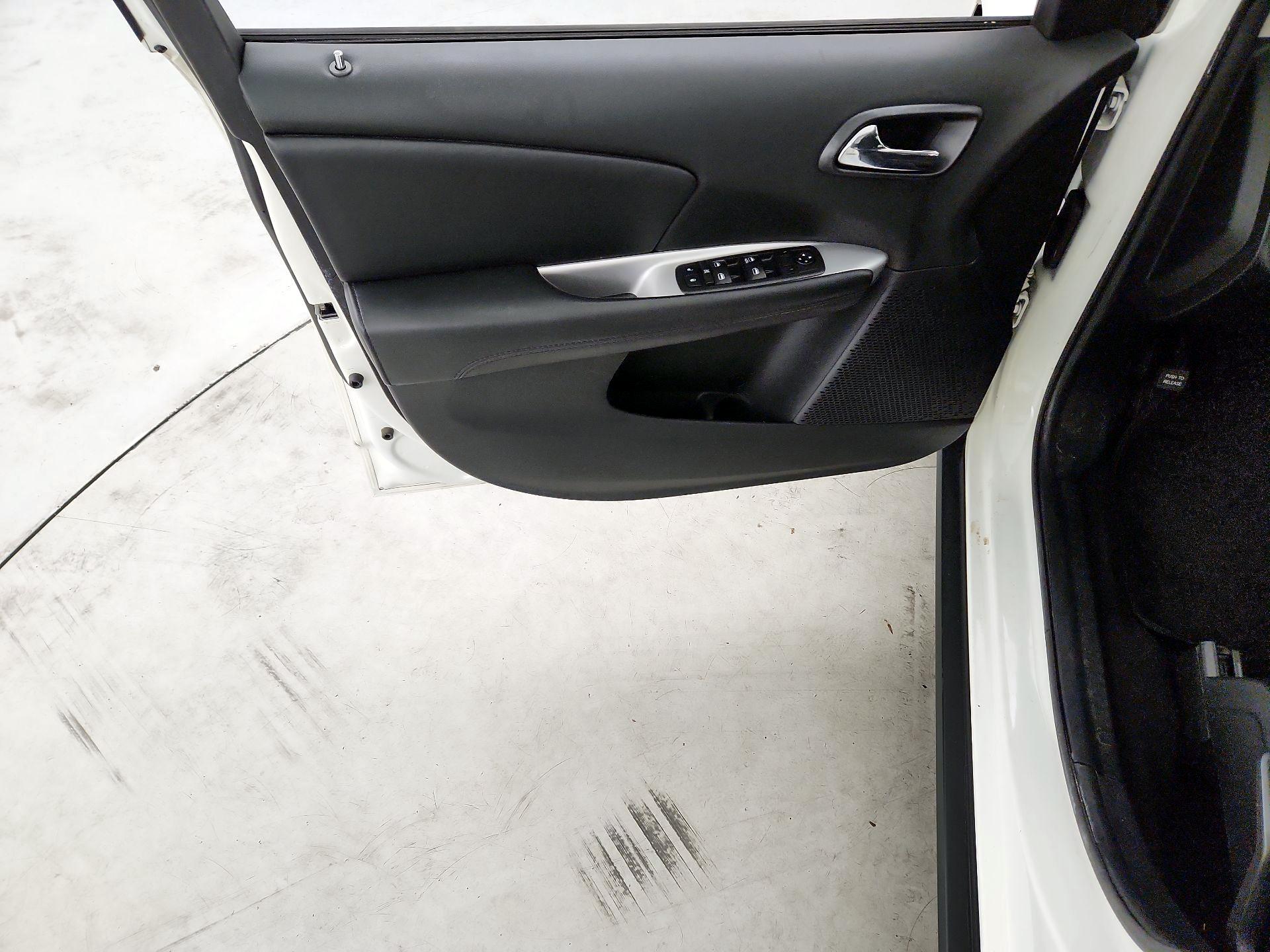 Thumbnail: 2018 Dodge Journey - 12