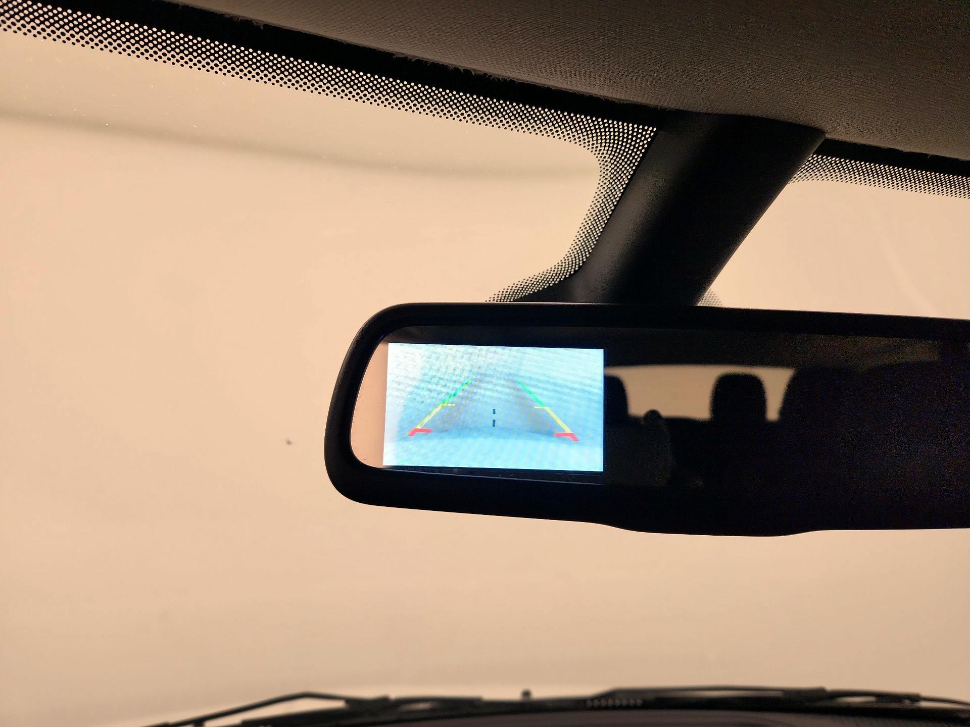 Thumbnail: 2018 Dodge Journey - 14