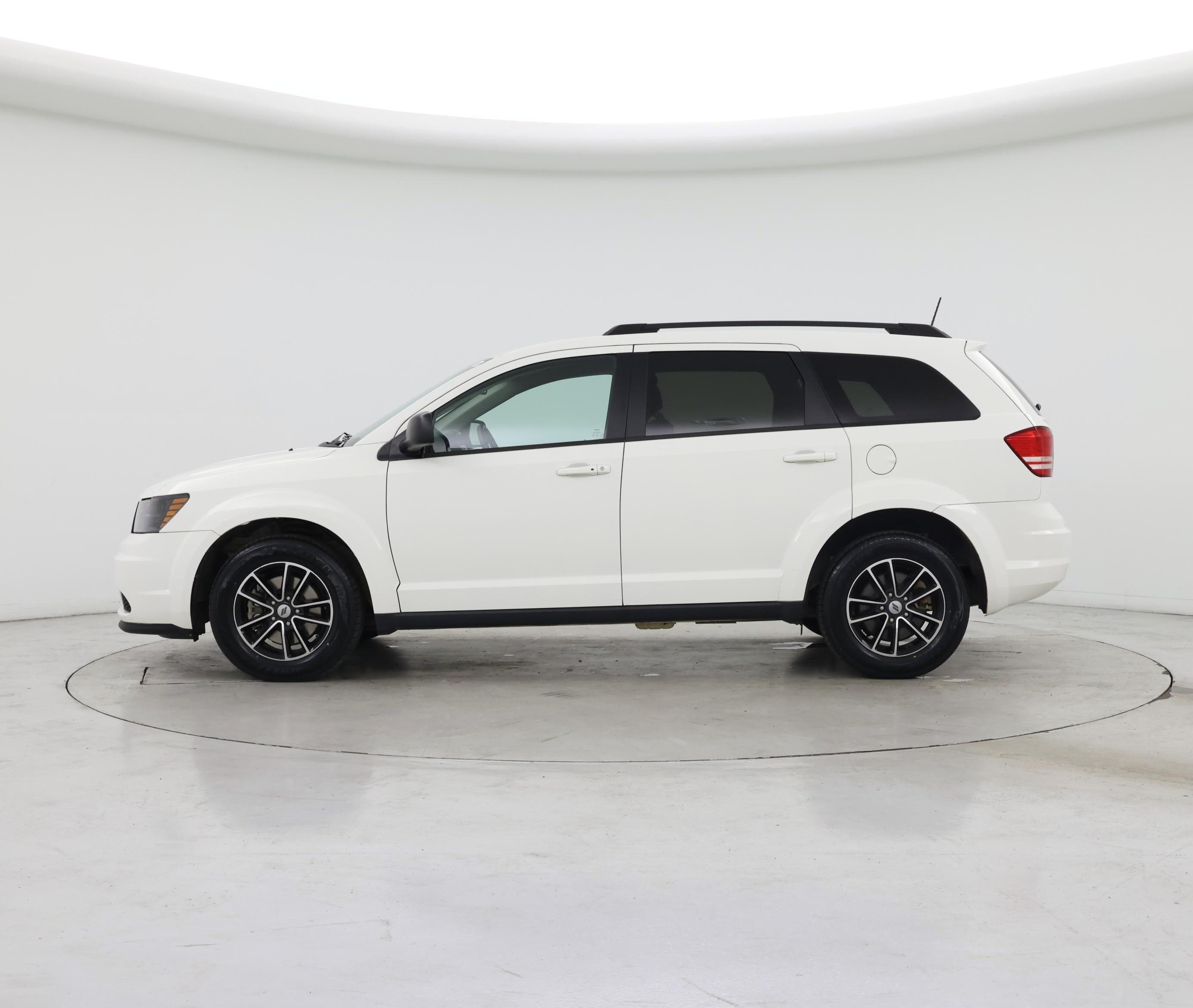 Thumbnail: 2018 Dodge Journey - 3