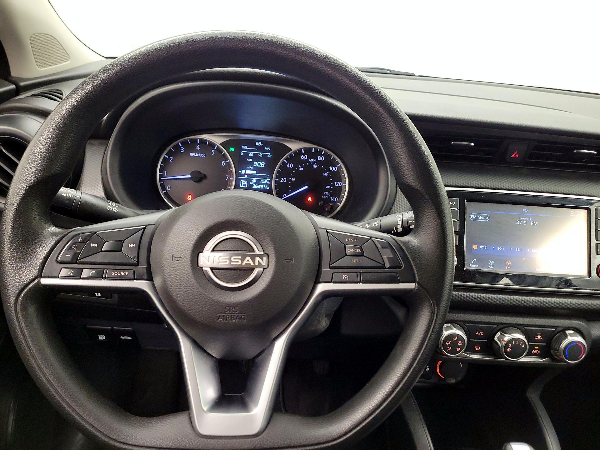 Thumbnail: 2022 Nissan Kicks - 10