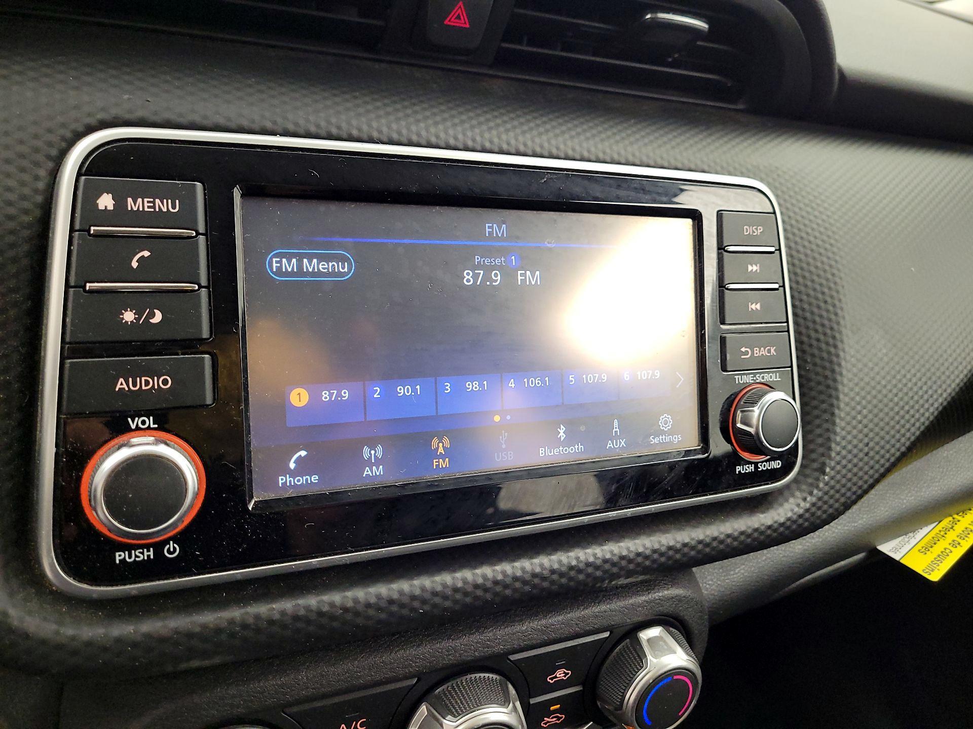 Thumbnail: 2022 Nissan Kicks - 13