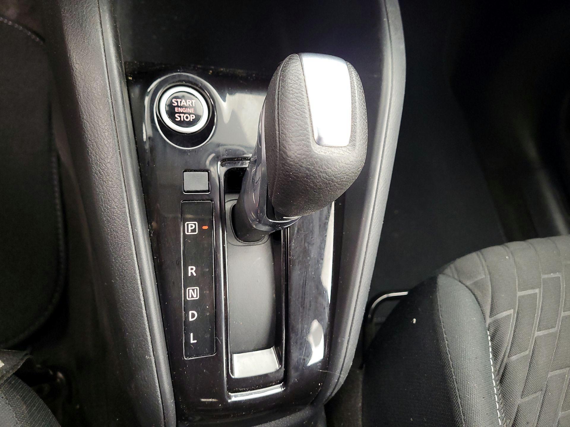 Thumbnail: 2022 Nissan Kicks - 15