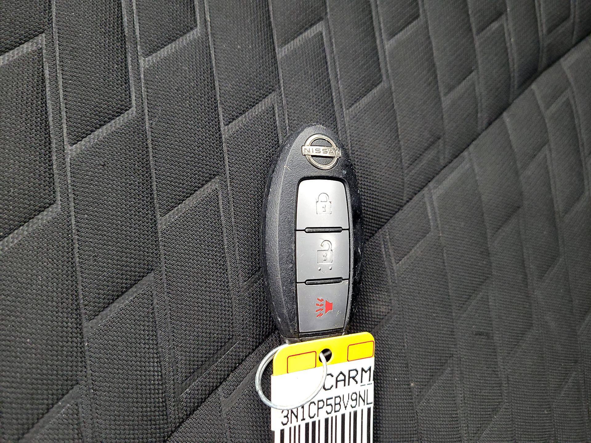 Thumbnail: 2022 Nissan Kicks - 18