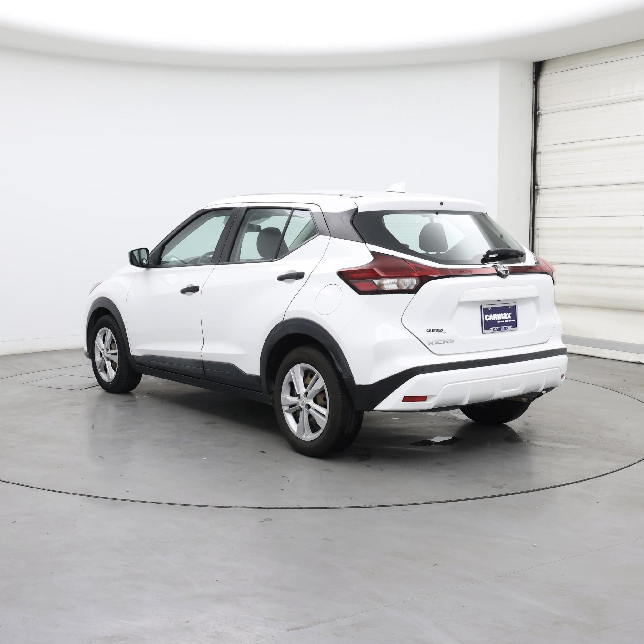 Thumbnail: 2022 Nissan Kicks - 2