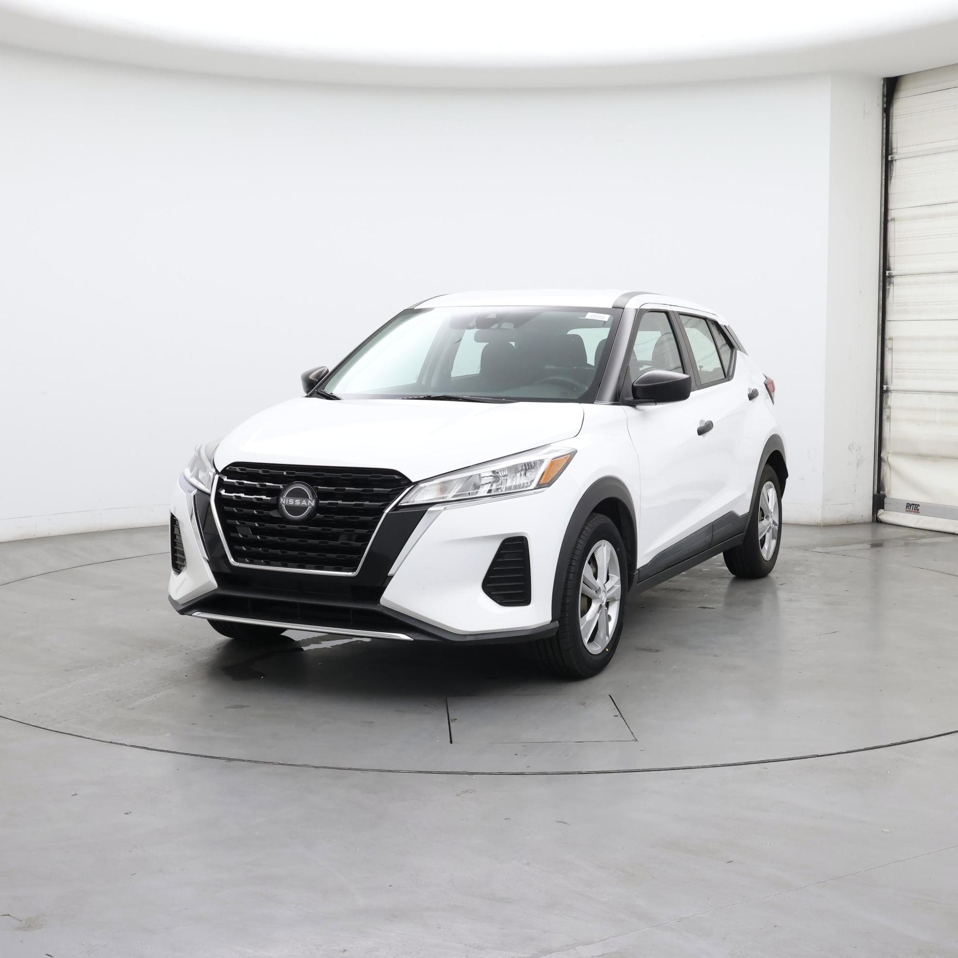 Thumbnail: 2022 Nissan Kicks - 4