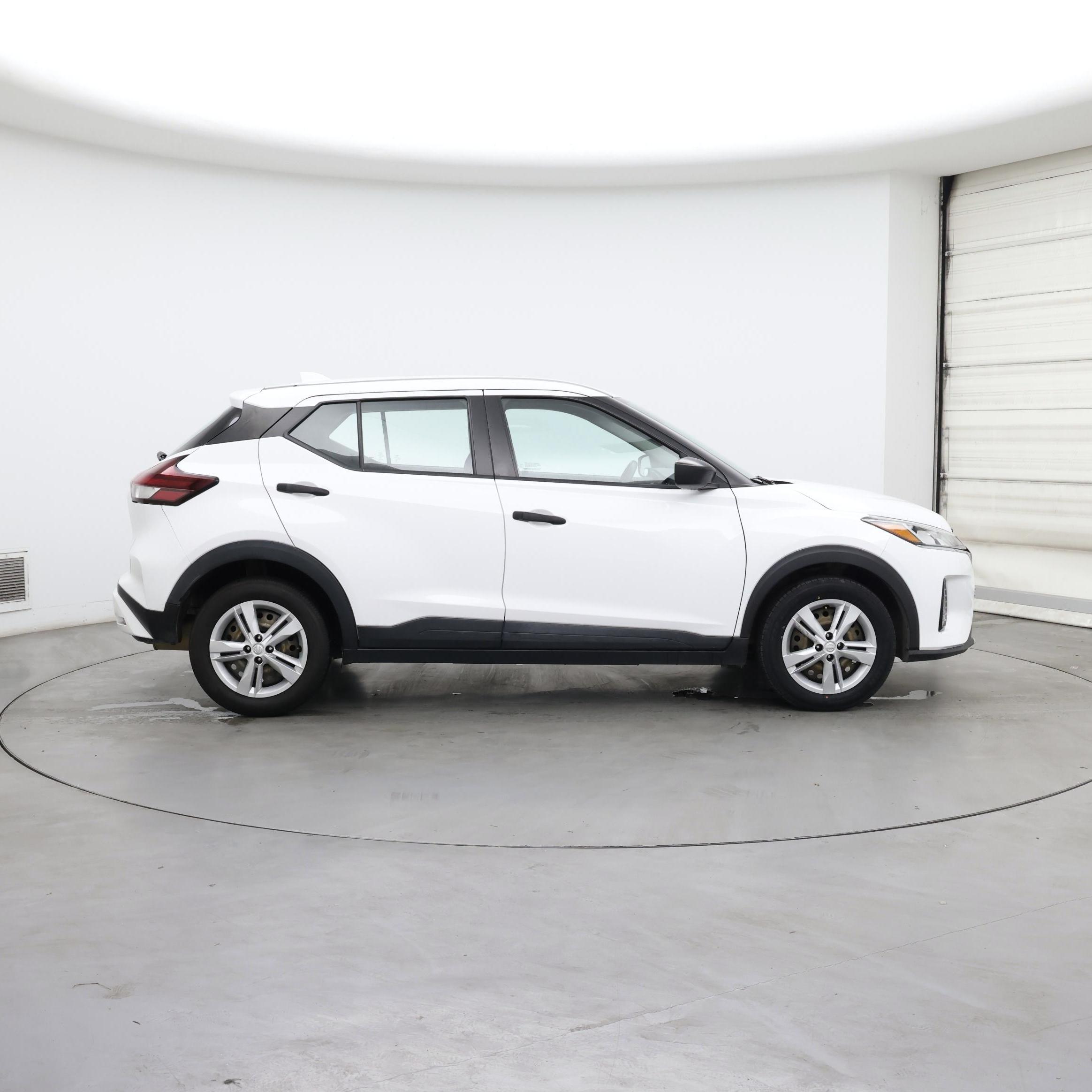 Thumbnail: 2022 Nissan Kicks - 7