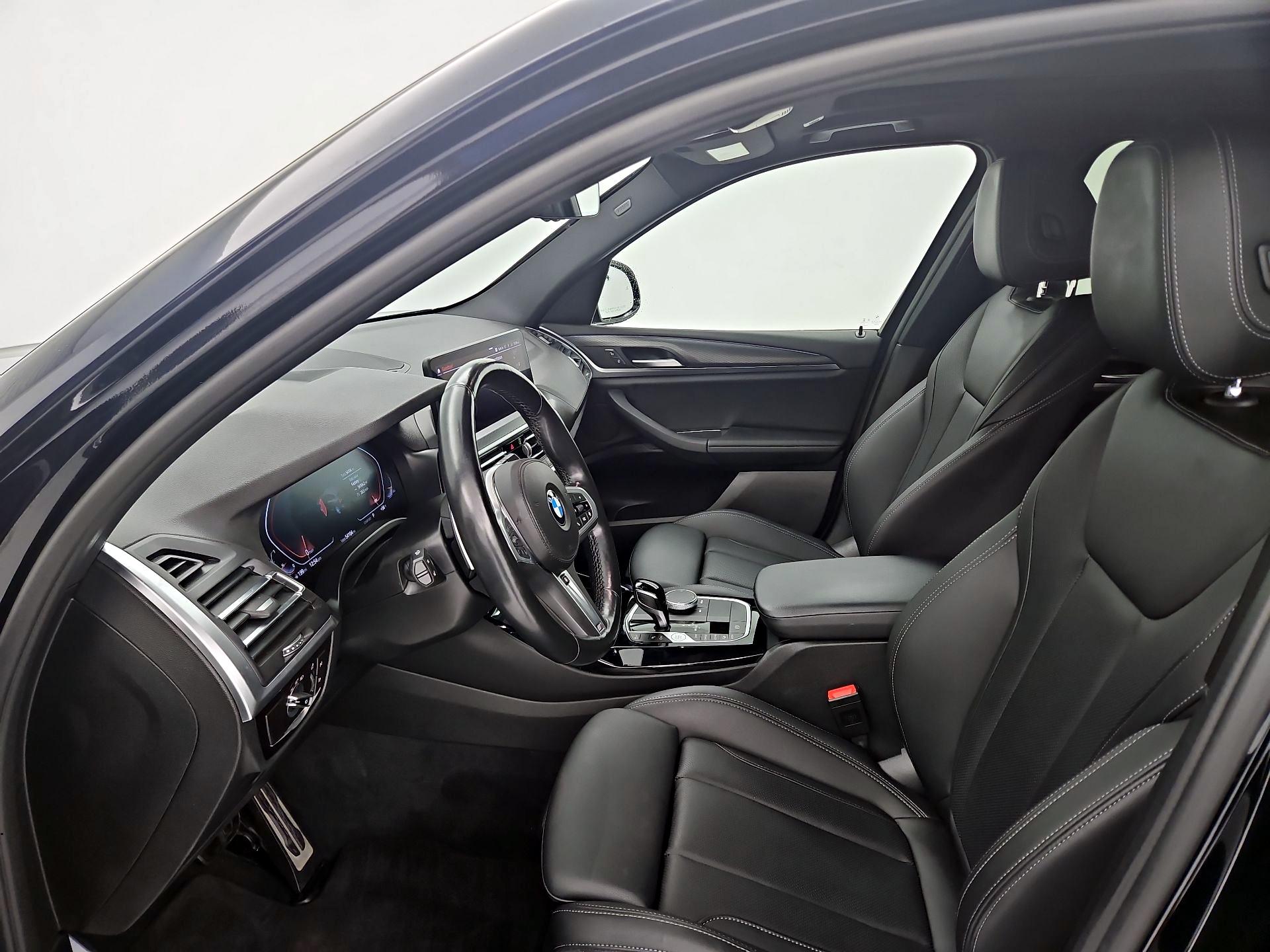 Thumbnail: 2022 BMW X3 - 11