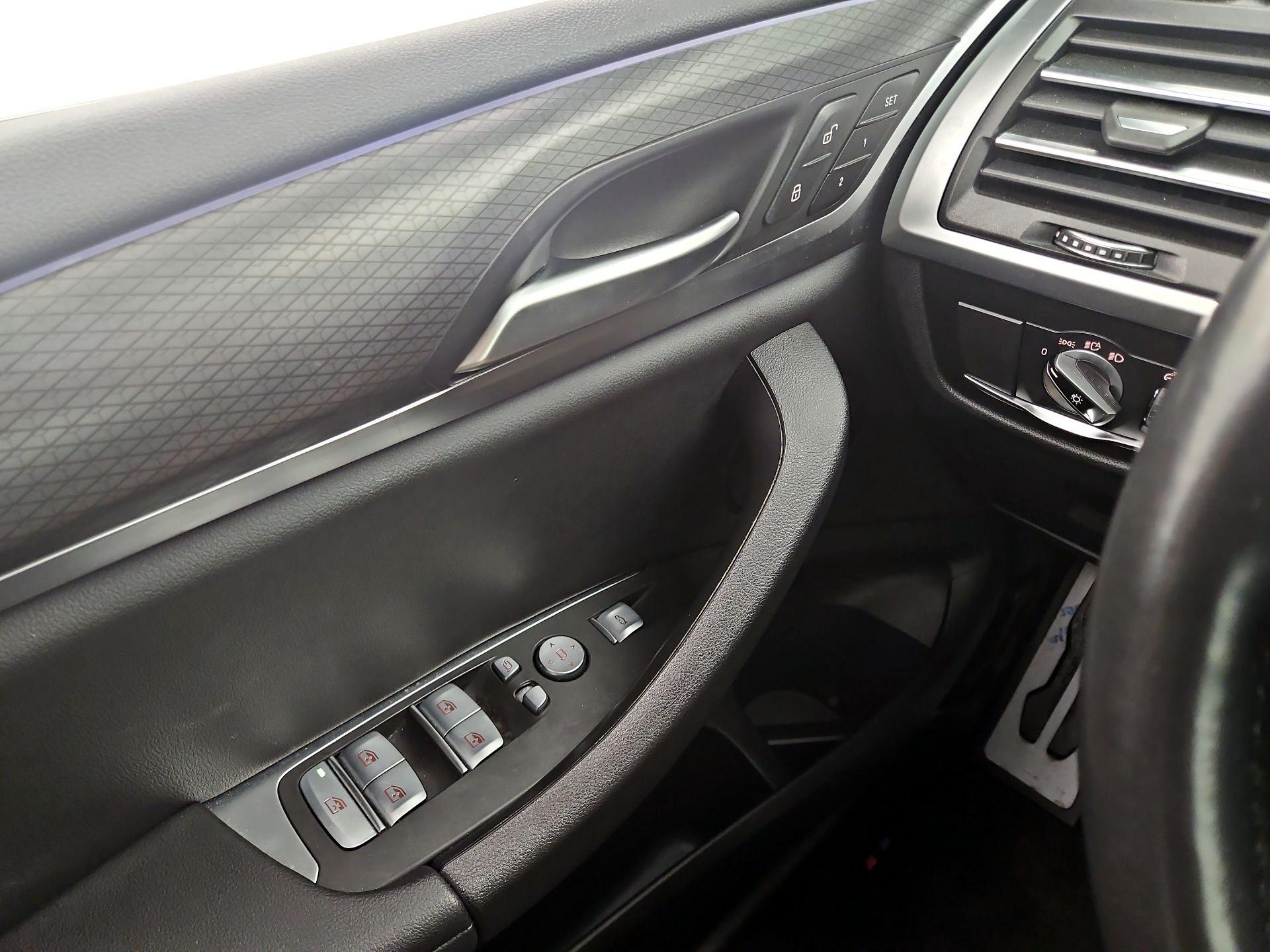 Thumbnail: 2022 BMW X3 - 12