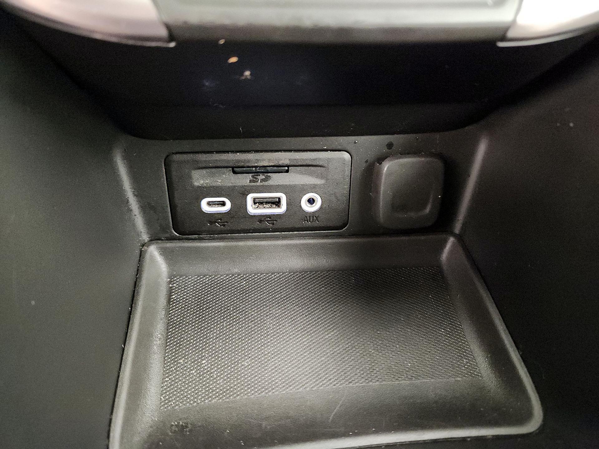 Thumbnail: 2022 GMC Terrain - 19