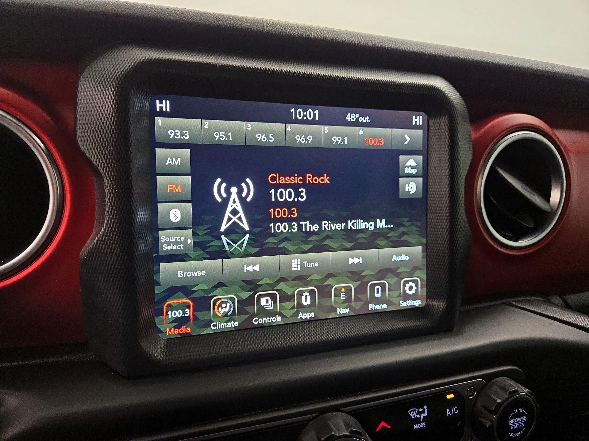 Thumbnail: 2021 Jeep Wrangler - 16