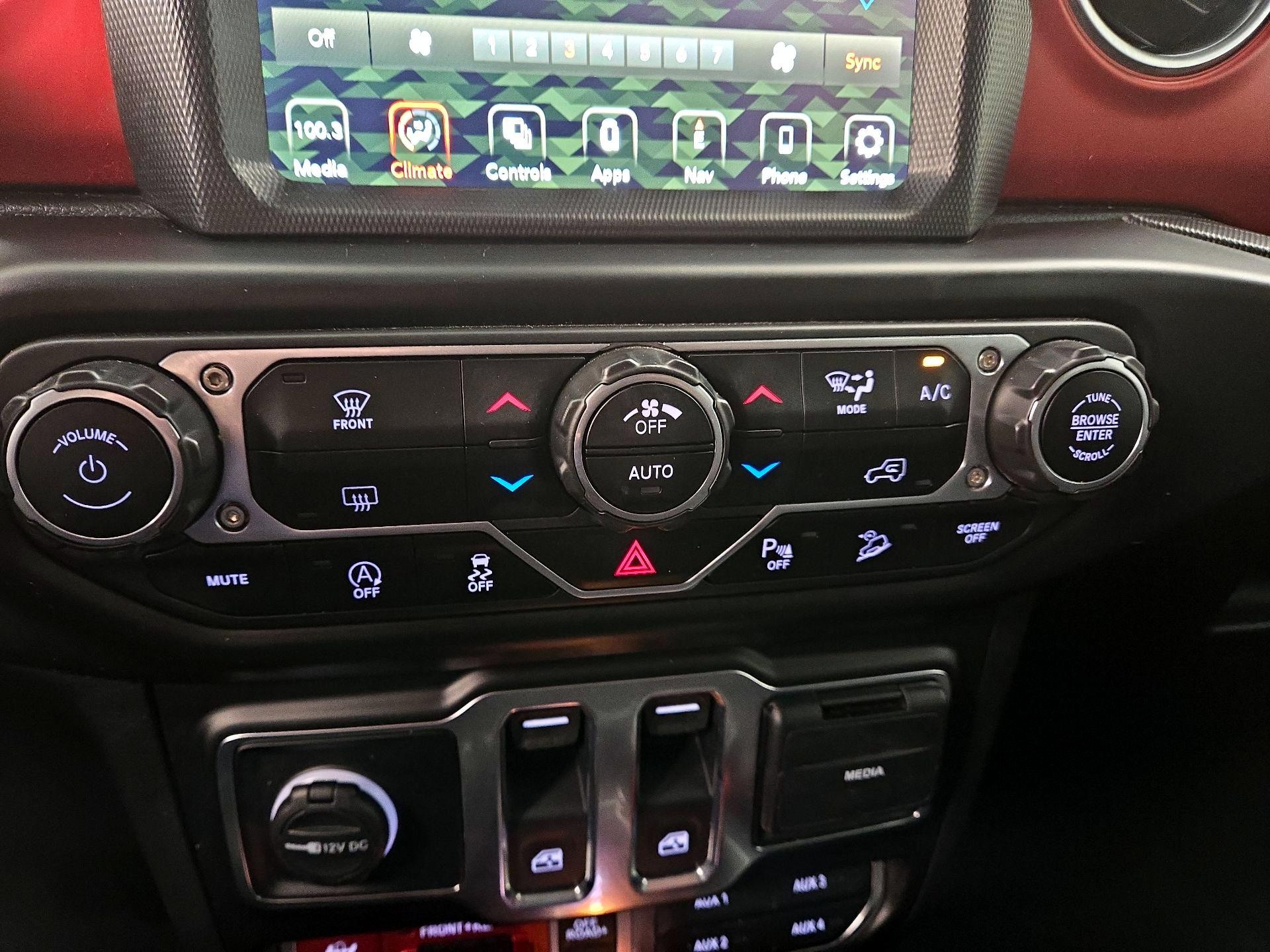 Thumbnail: 2021 Jeep Wrangler - 17