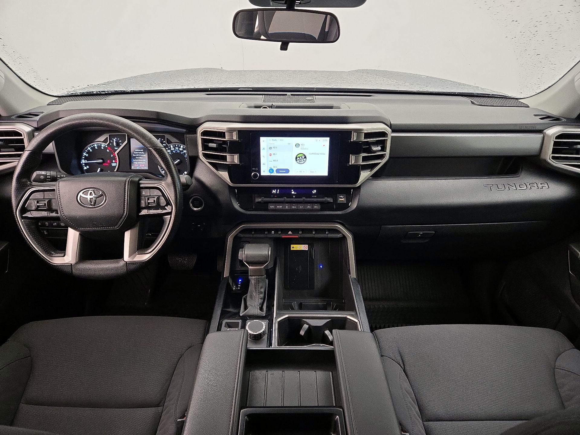 Thumbnail: 2024 Toyota Tundra - 9