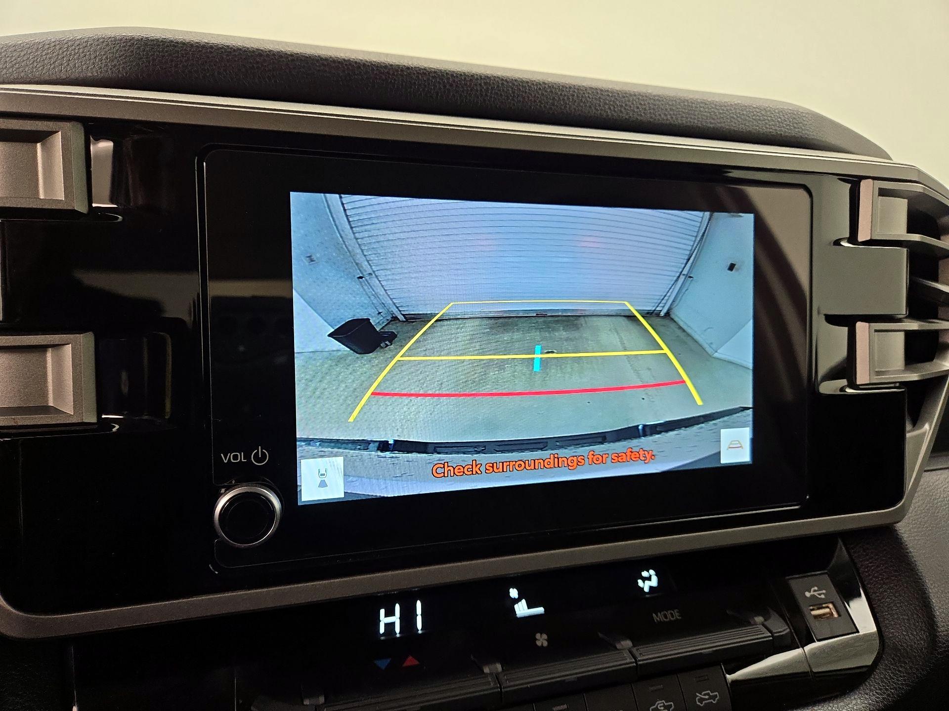 Thumbnail: 2024 Toyota Tundra - 14