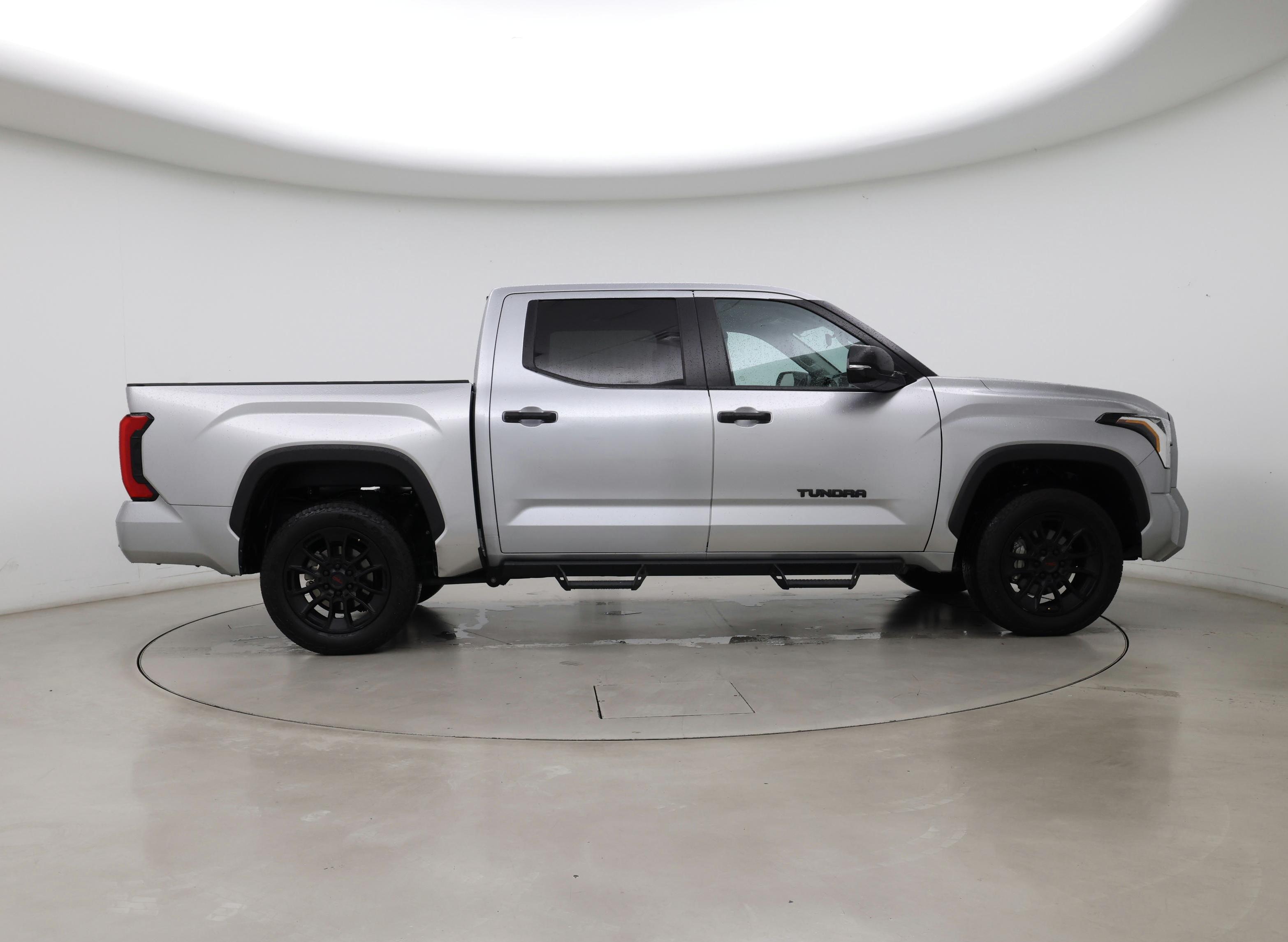 Thumbnail: 2024 Toyota Tundra - 7