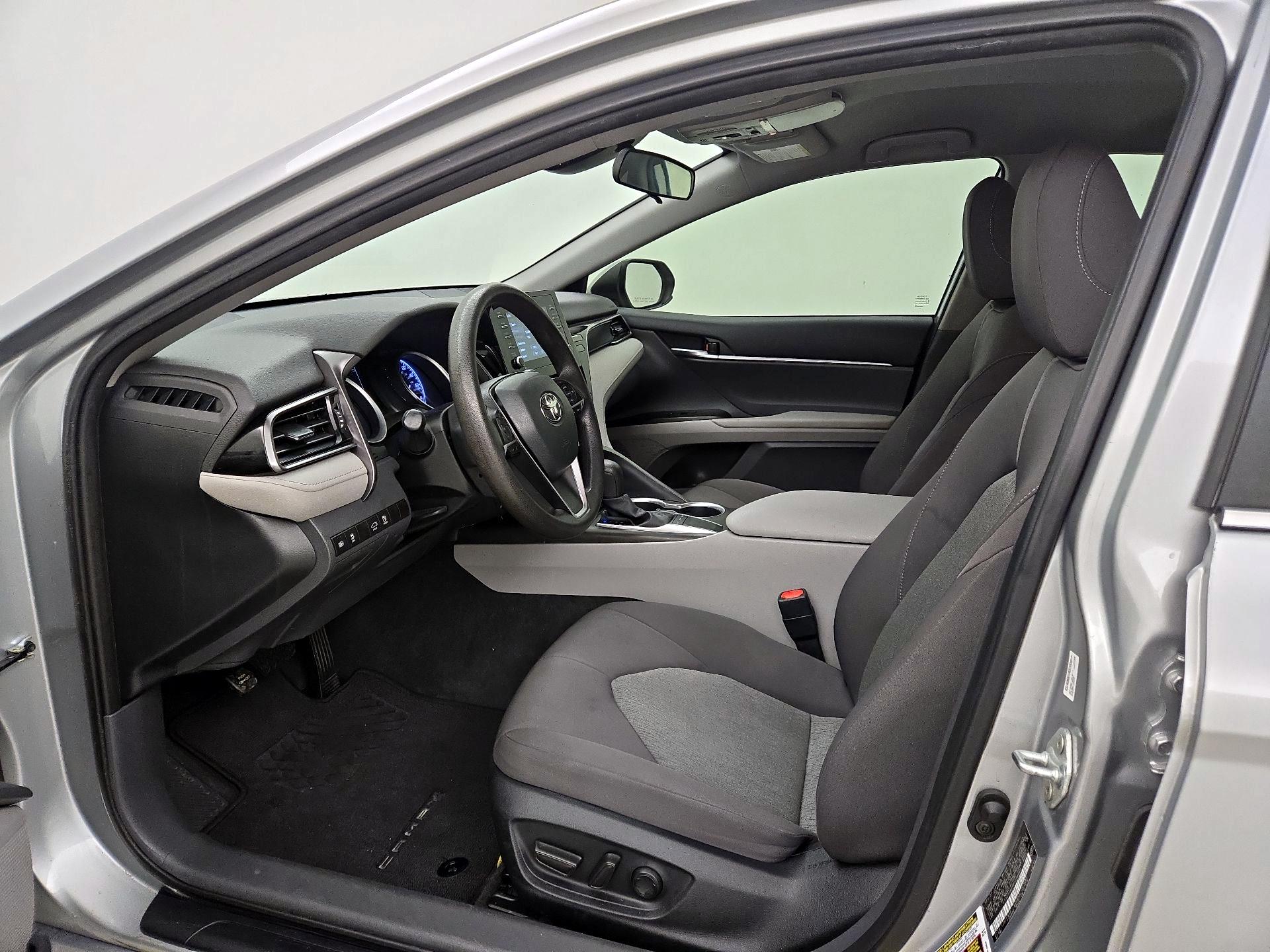 Thumbnail: 2023 Toyota Camry - 11