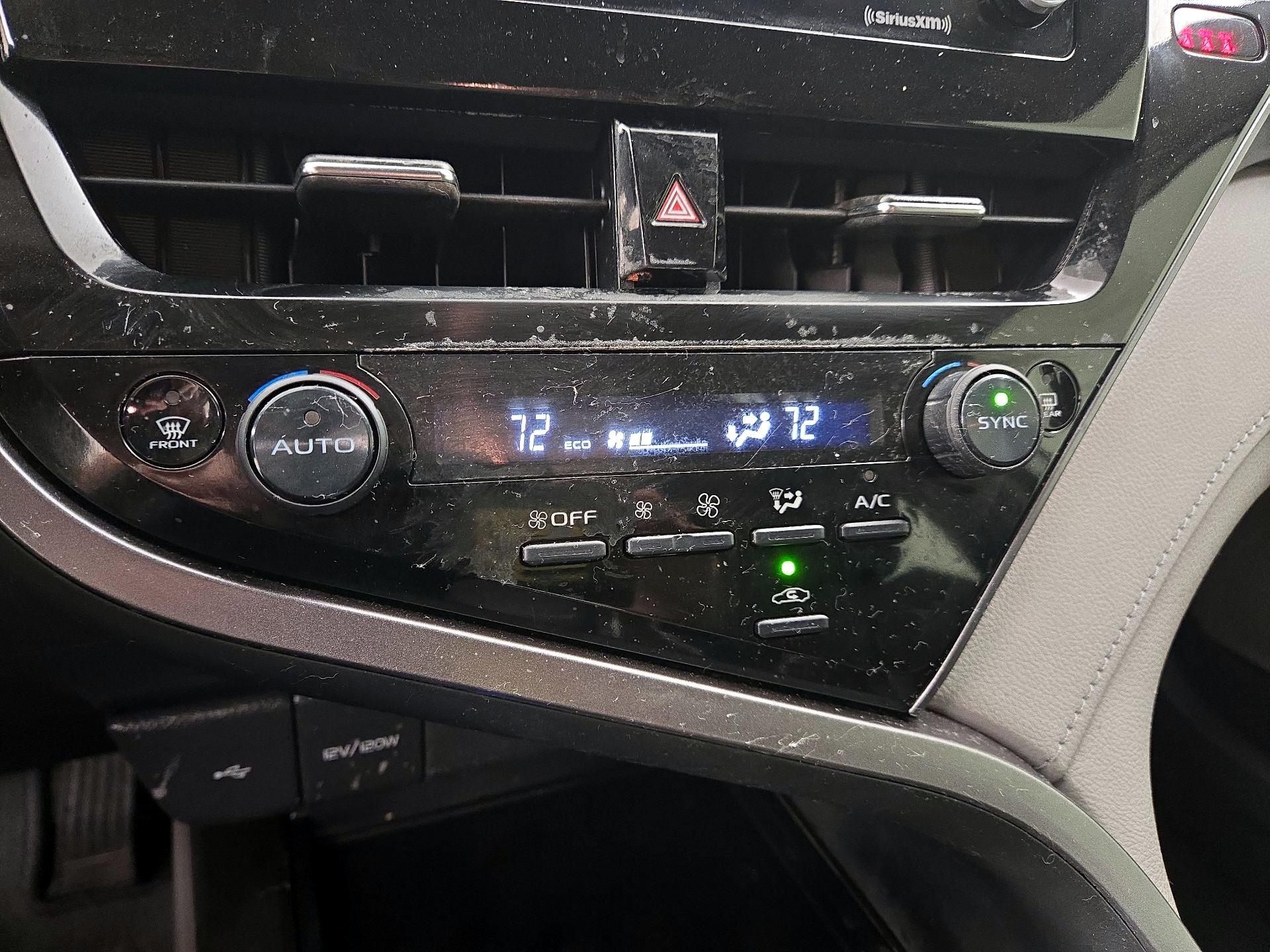 Thumbnail: 2023 Toyota Camry - 16